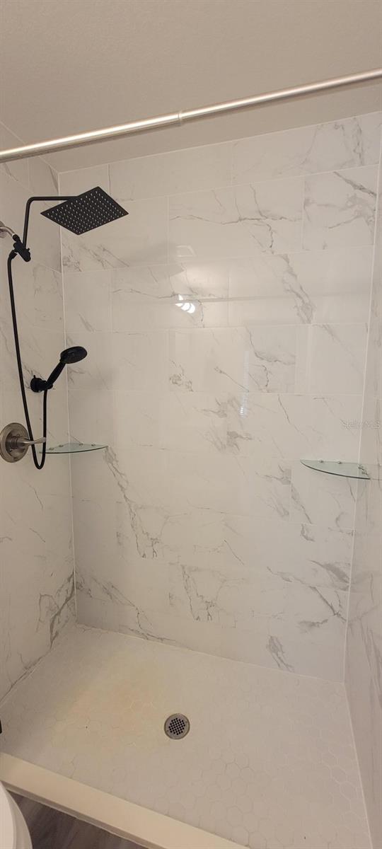 Image 10 of 18 For 13233 106th Street