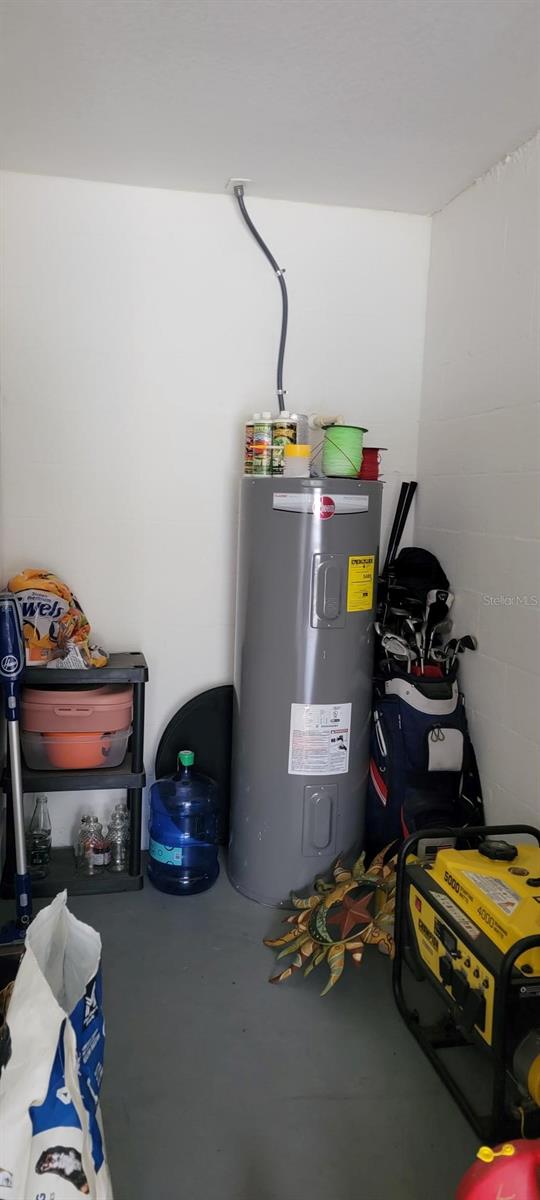 Image 16 of 18 For 13233 106th Street