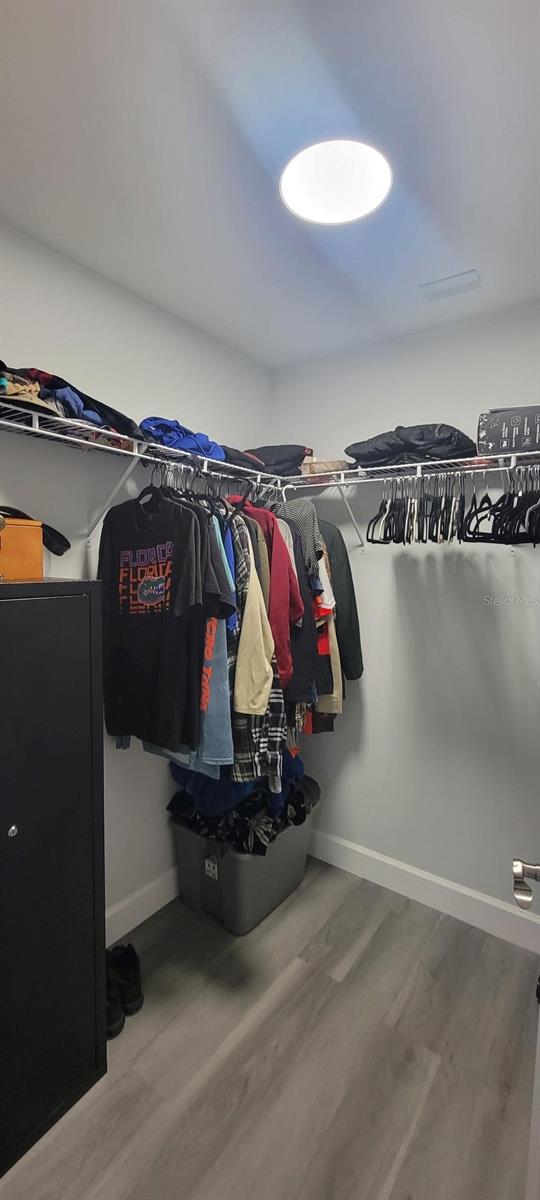 Image 9 of 18 For 13233 106th Street