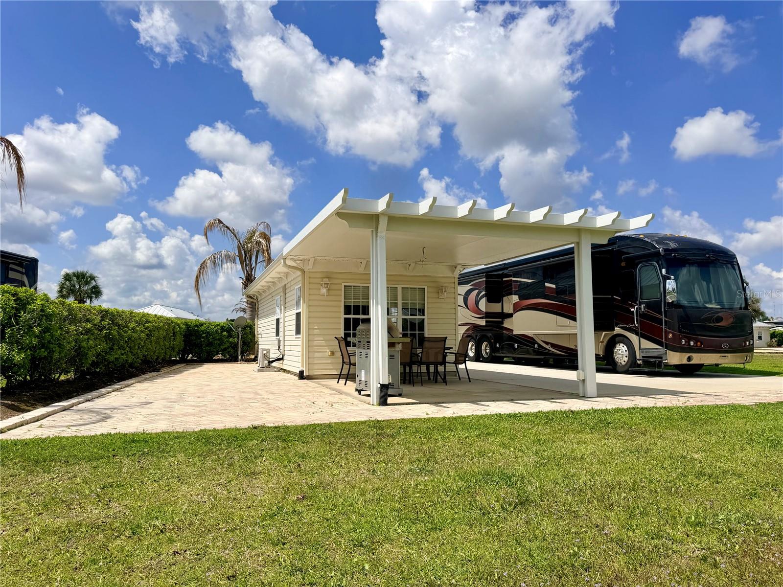 Image 11 of 35 For 9501 47th Way