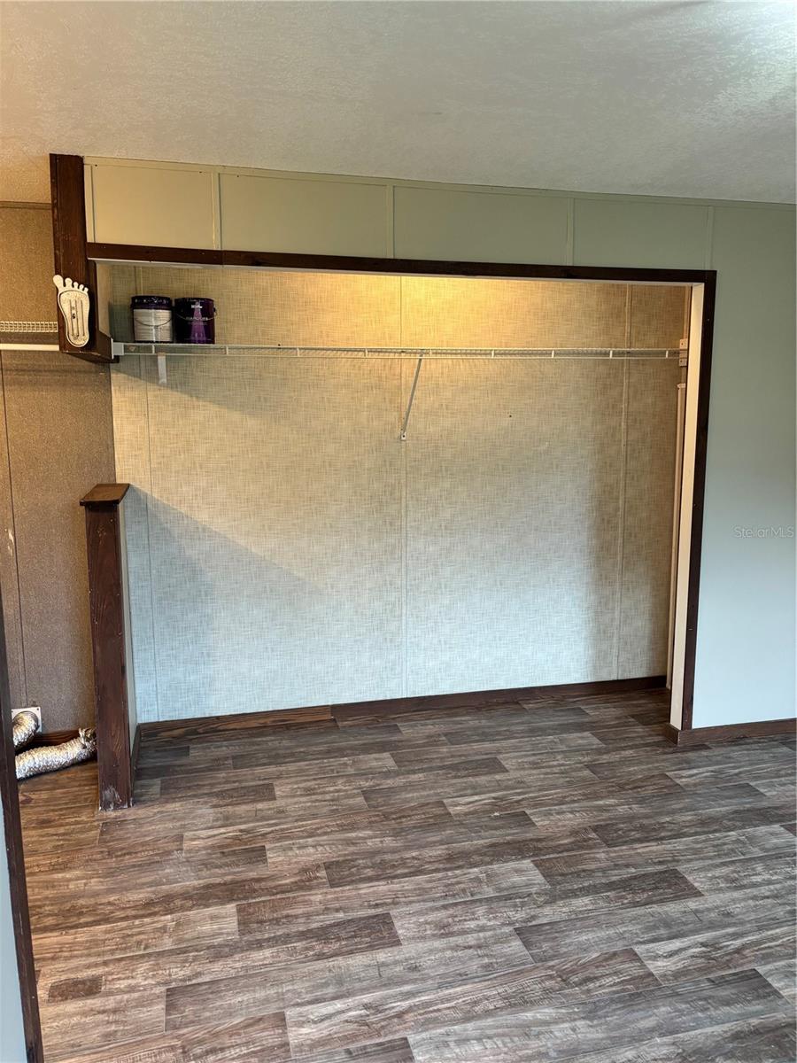 Image 22 of 43 For 11511 110th Terrace