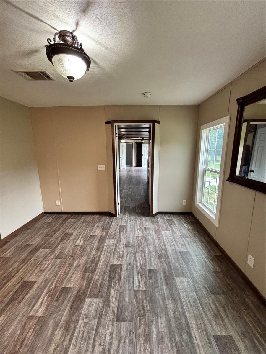 Image 24 of 43 For 11511 110th Terrace