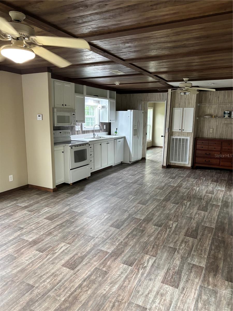 Image 38 of 43 For 11511 110th Terrace