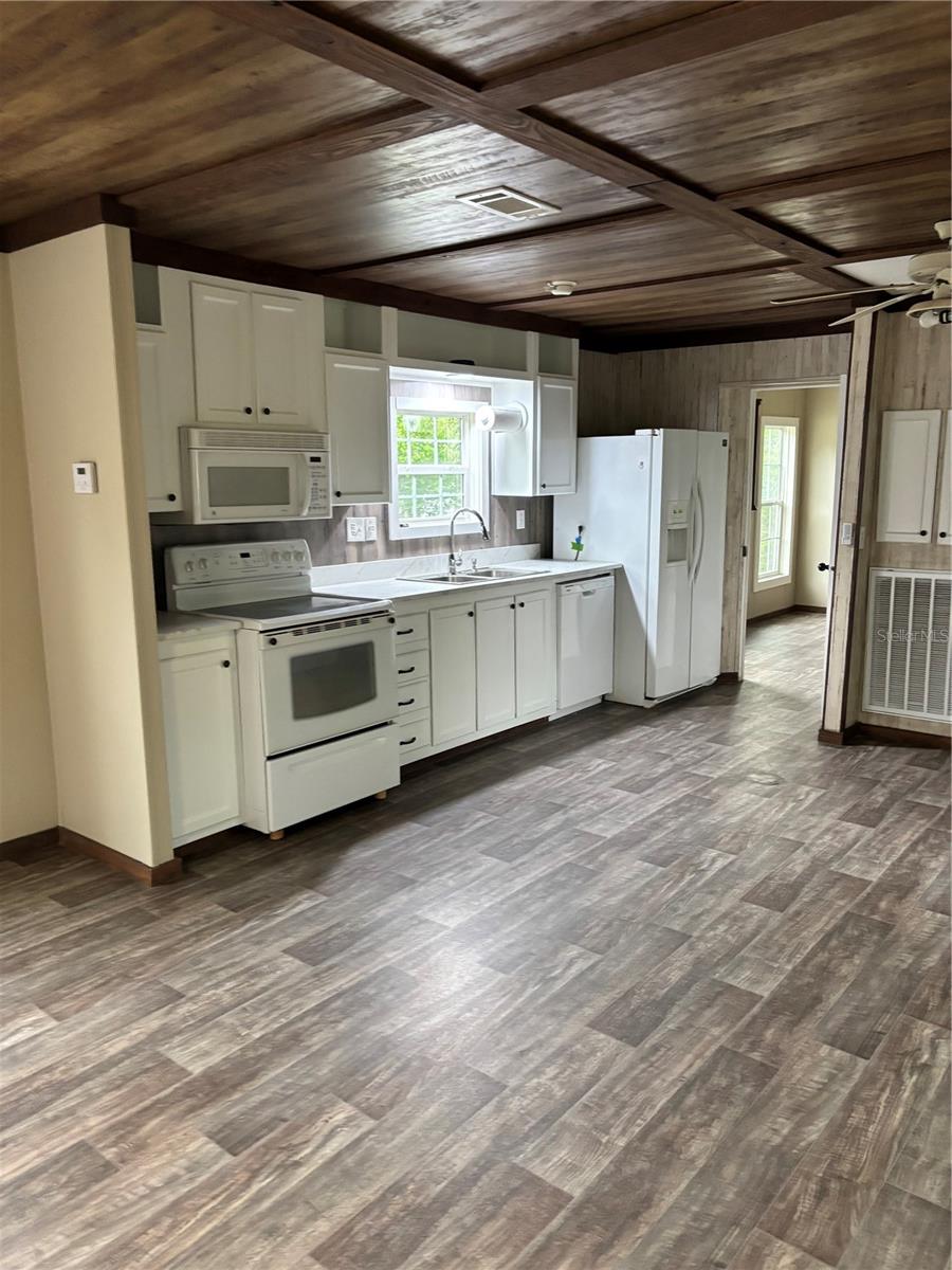 Image 40 of 43 For 11511 110th Terrace