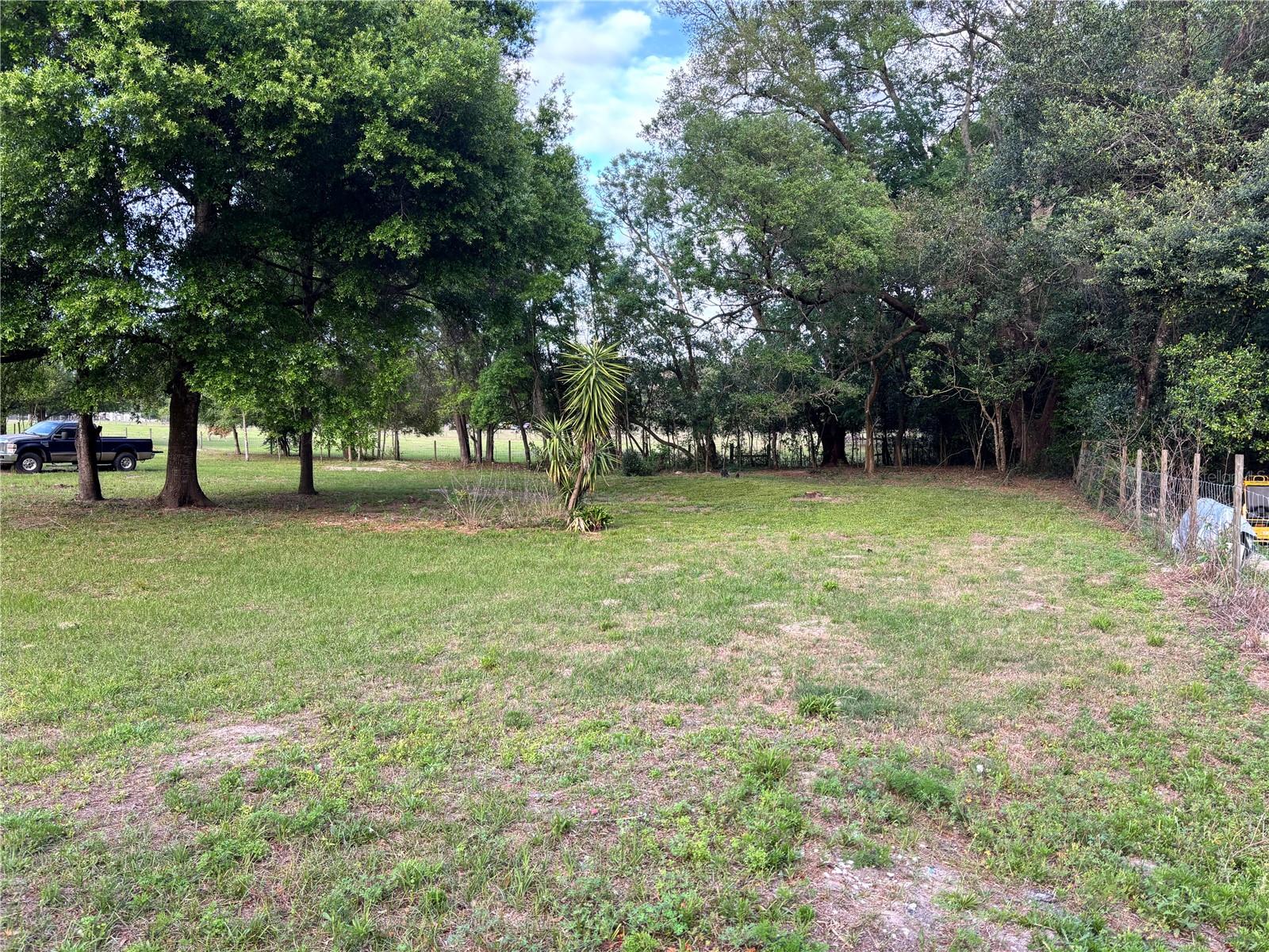 Image 5 of 43 For 11511 110th Terrace