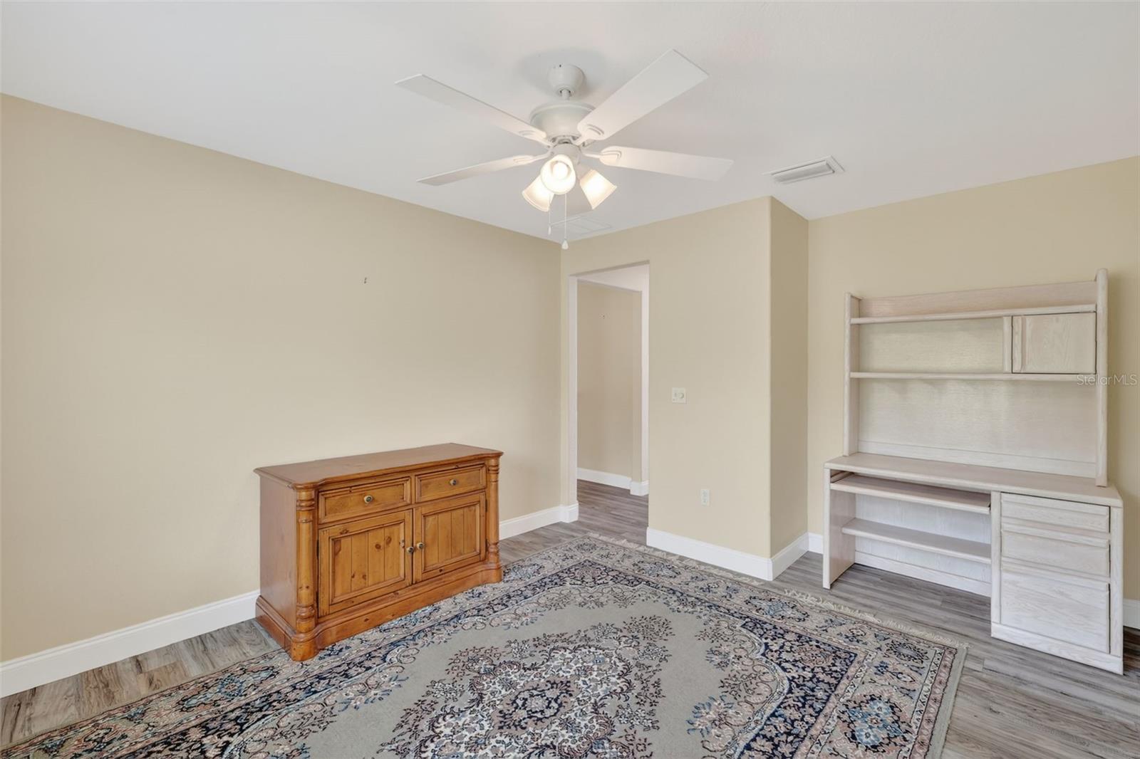 Image 16 of 29 For 13811 85th Circle