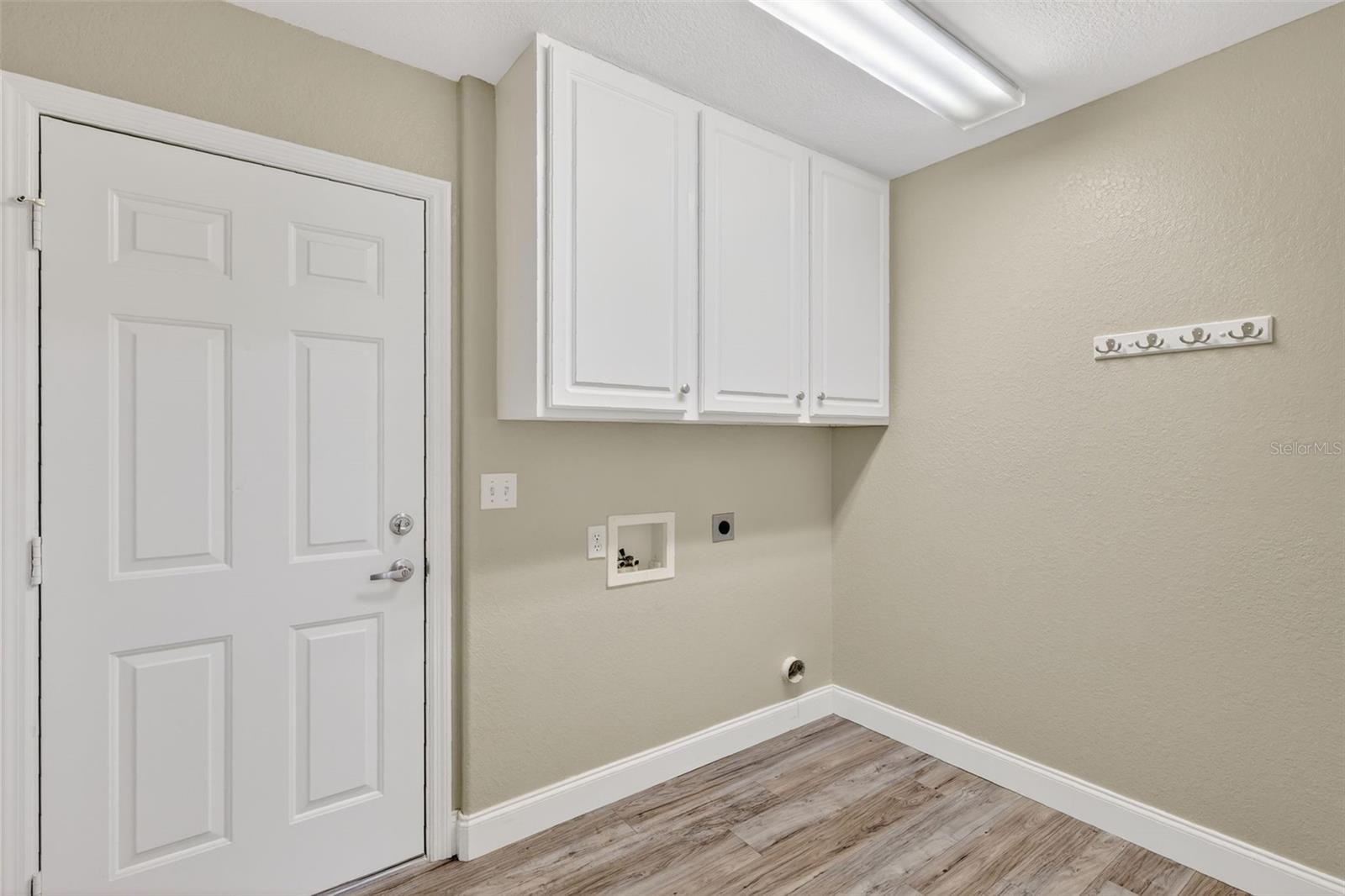 Image 26 of 29 For 13811 85th Circle