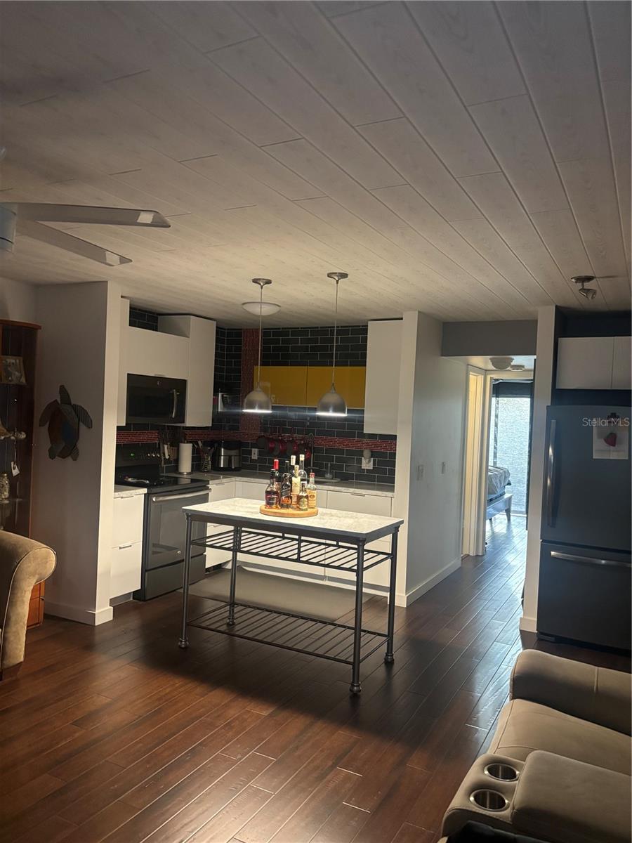 Image 10 of 33 For 133 Berkshire  133