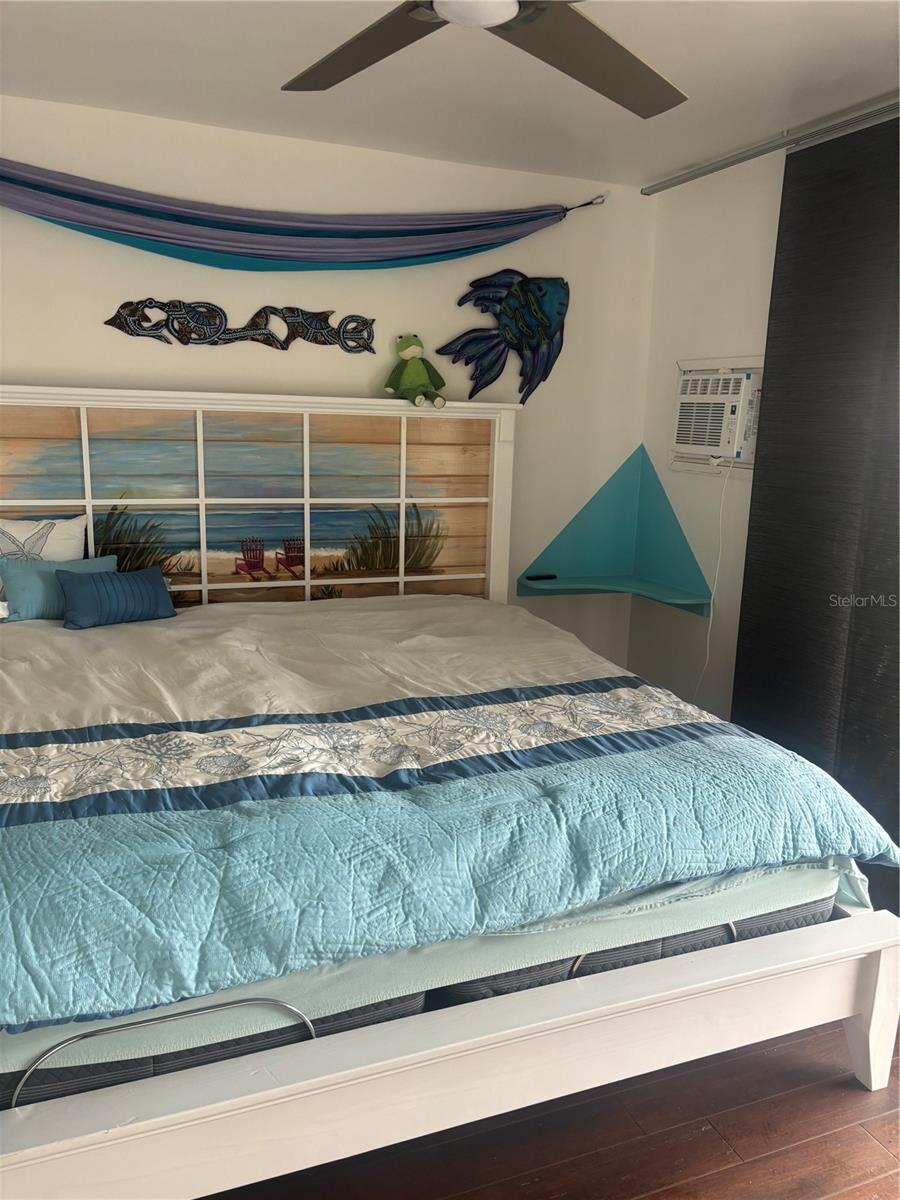 Image 14 of 33 For 133 Berkshire  133