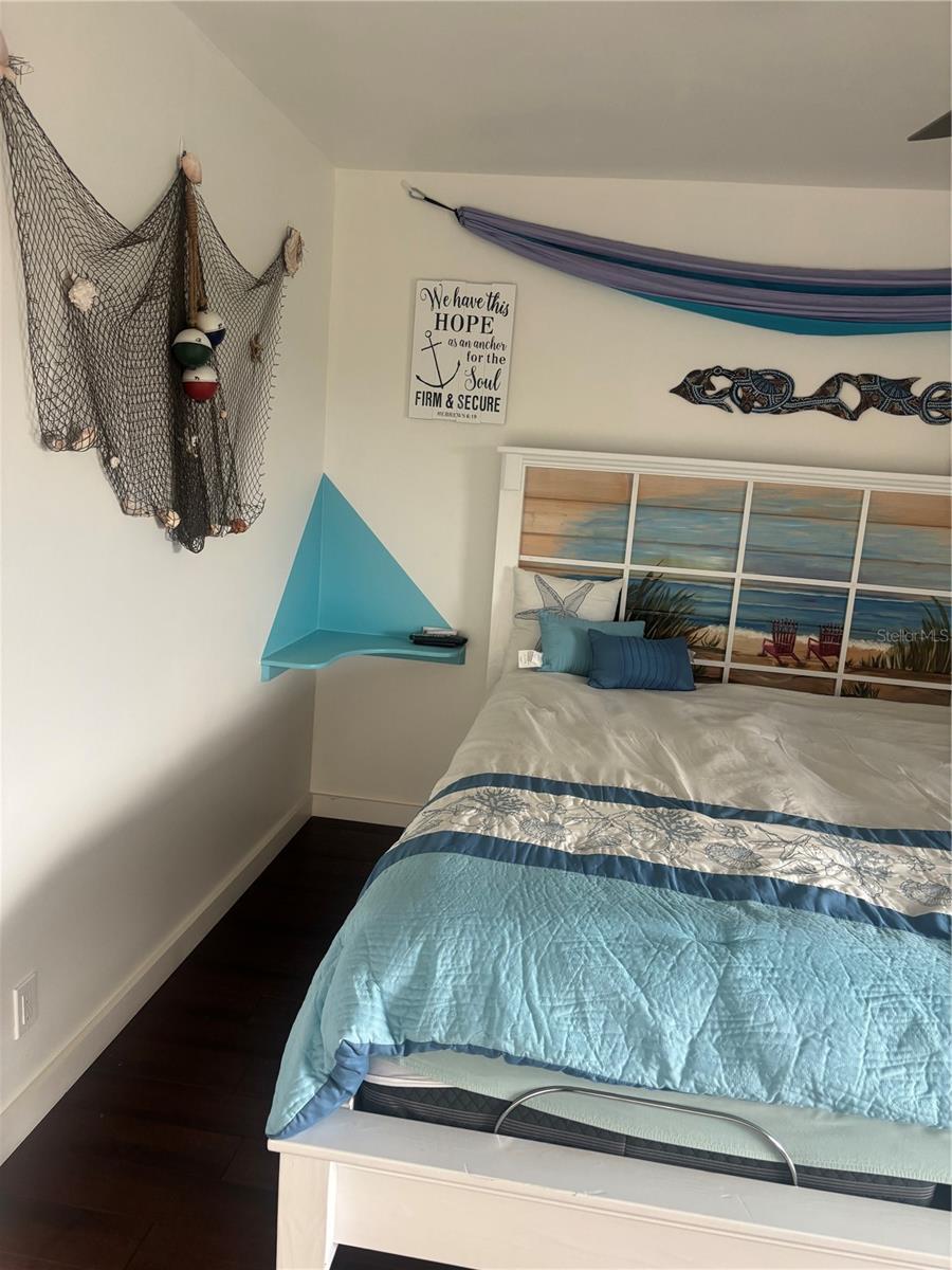 Image 16 of 33 For 133 Berkshire  133