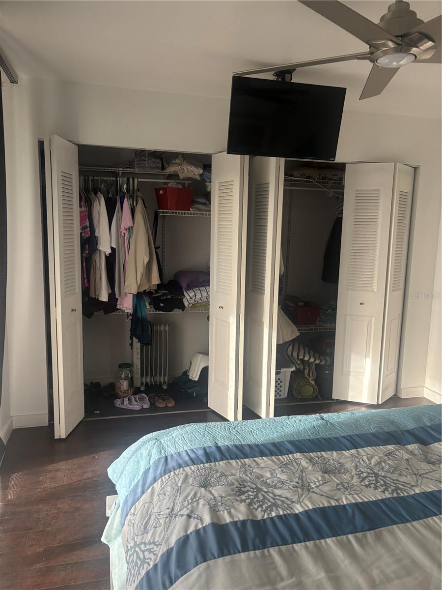 Image 18 of 33 For 133 Berkshire  133