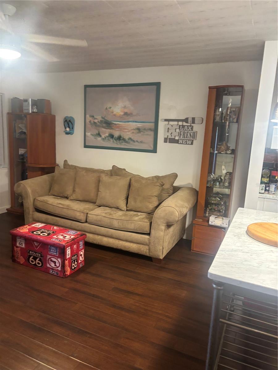 Image 6 of 33 For 133 Berkshire  133