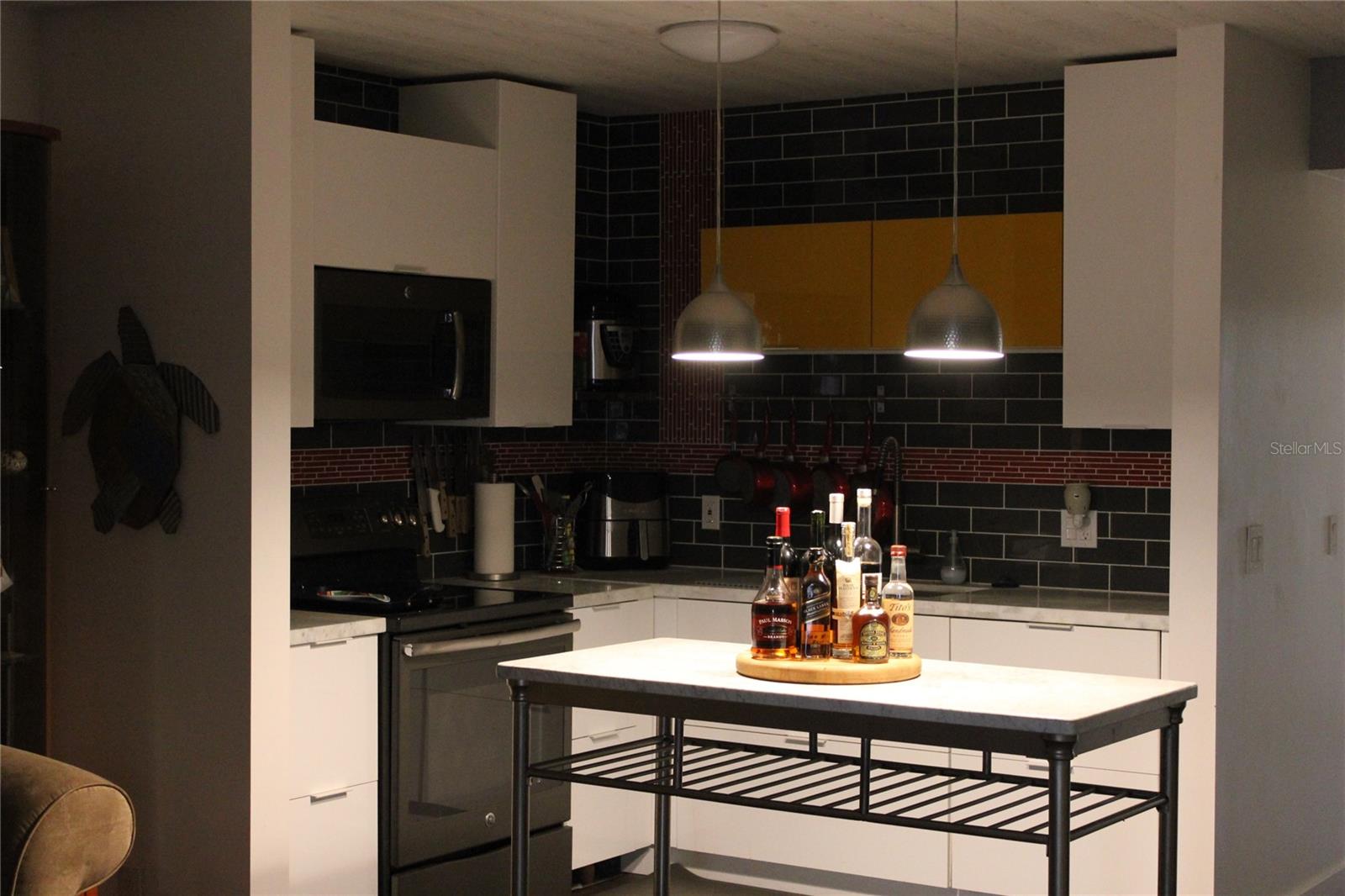 Image 9 of 33 For 133 Berkshire  133