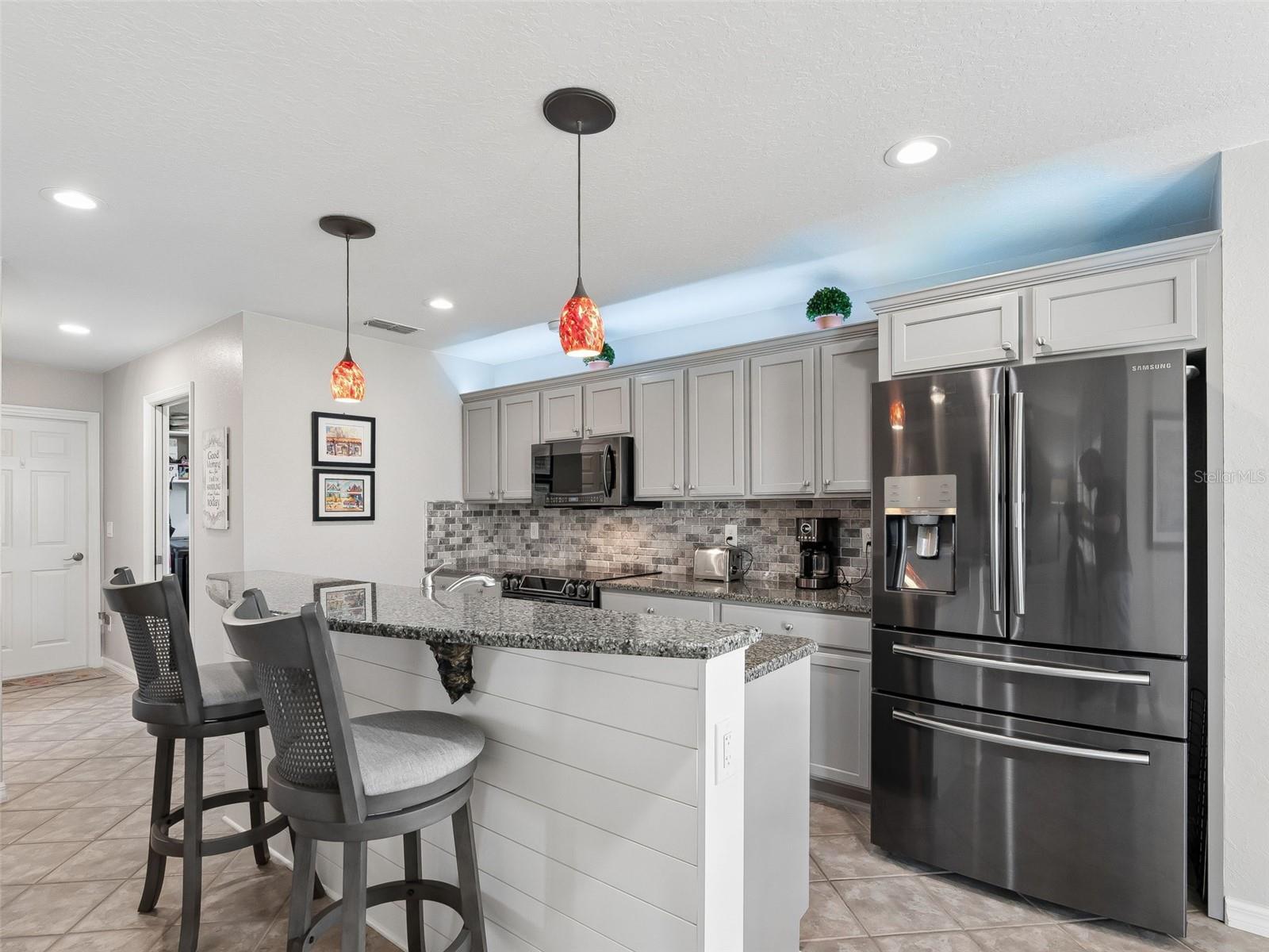 Image 16 of 68 For 17335 111th Avenue