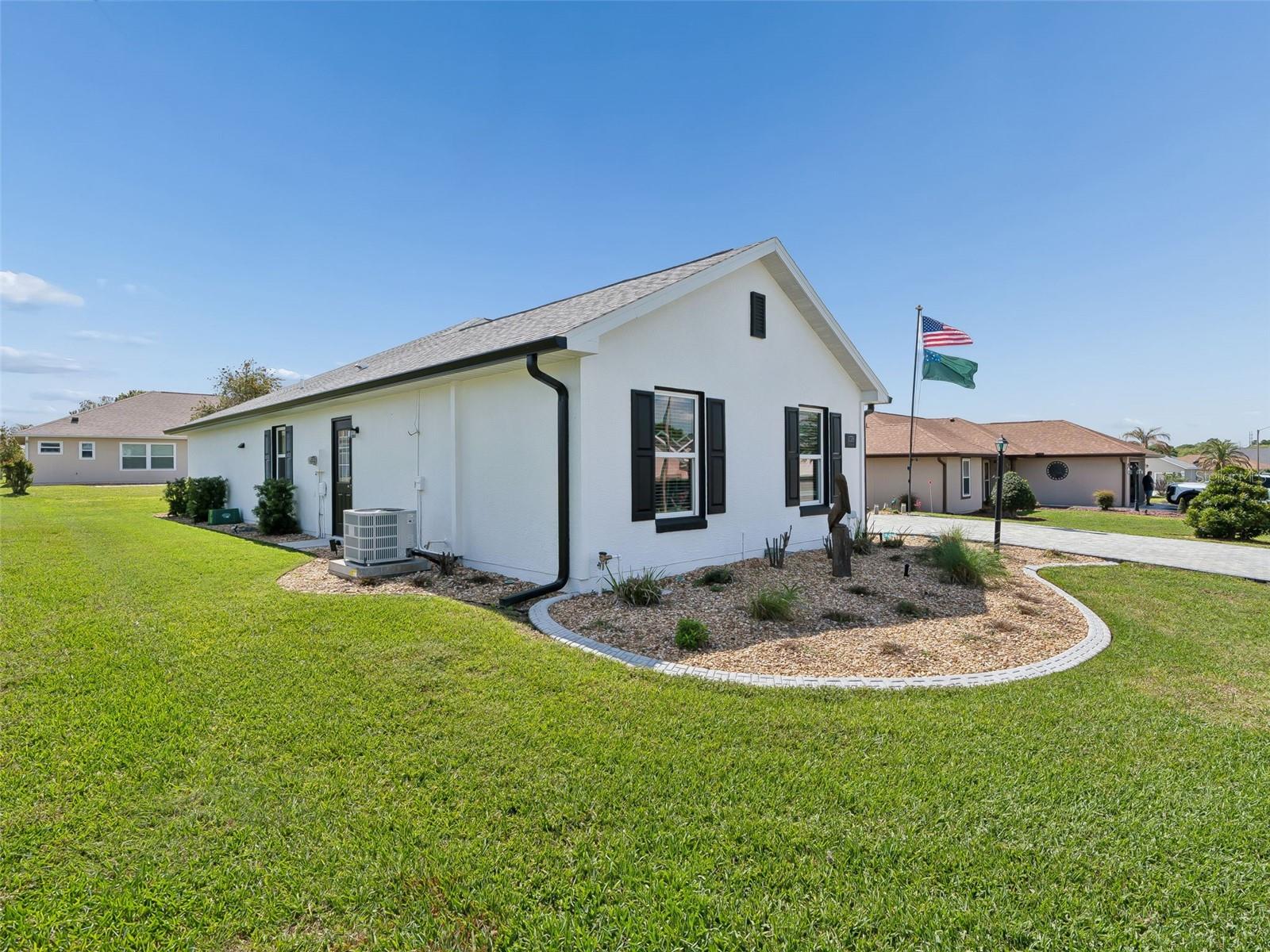 Image 3 of 68 For 17335 111th Avenue