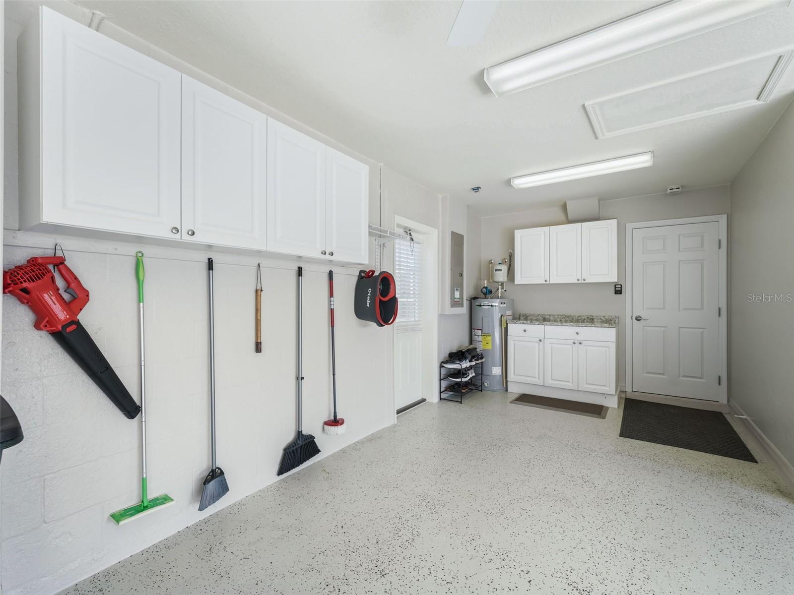 Image 35 of 68 For 17335 111th Avenue