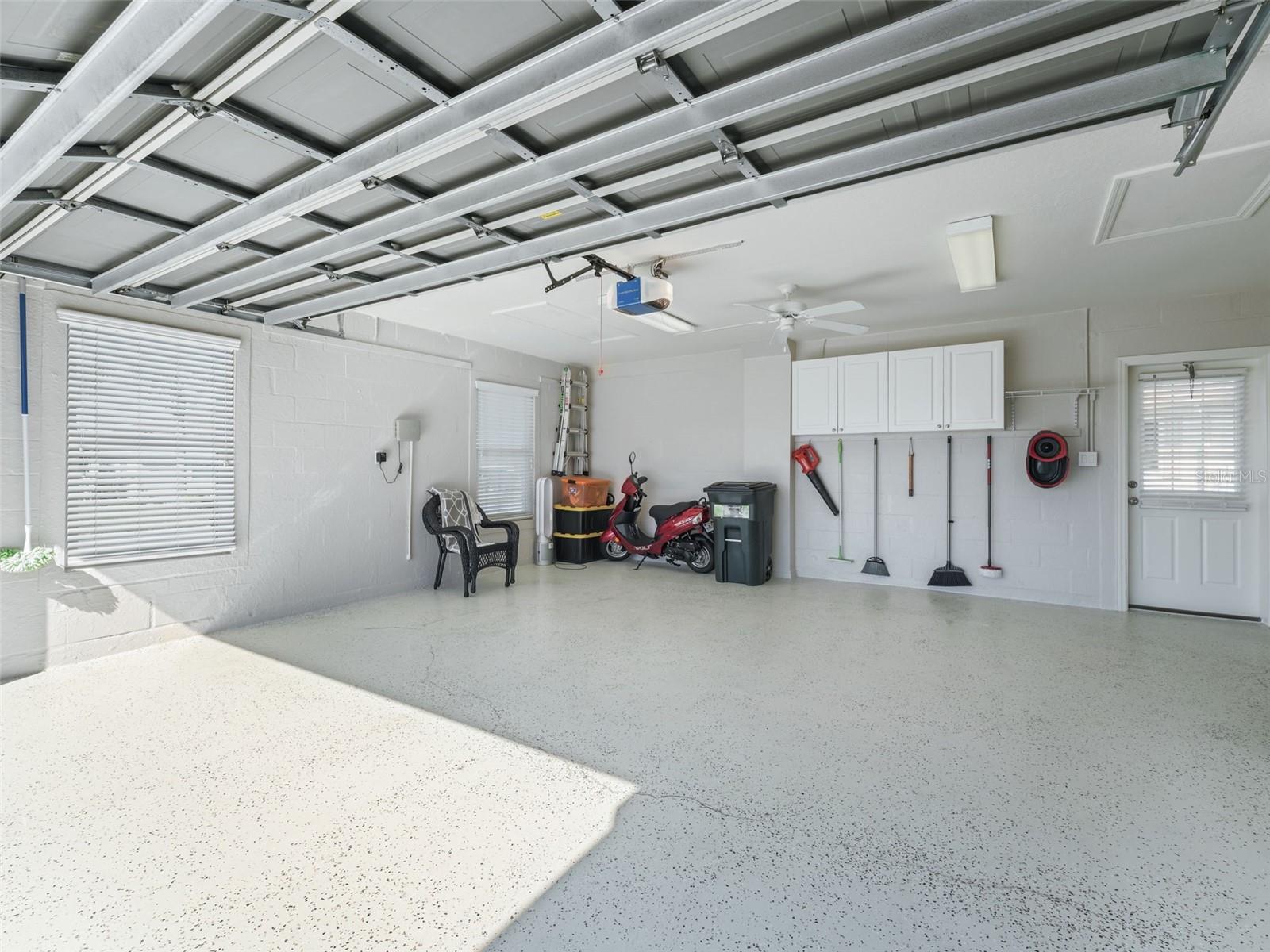 Image 37 of 68 For 17335 111th Avenue