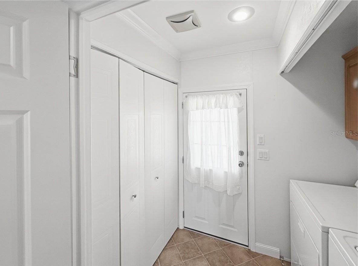 Image 13 of 22 For 17 Seminole Path