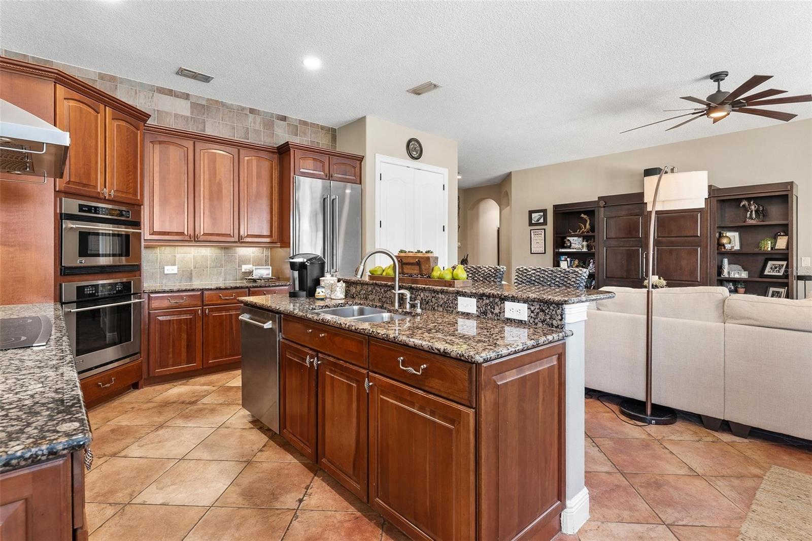 Image 22 of 64 For 3001 Isola Bella Boulevard