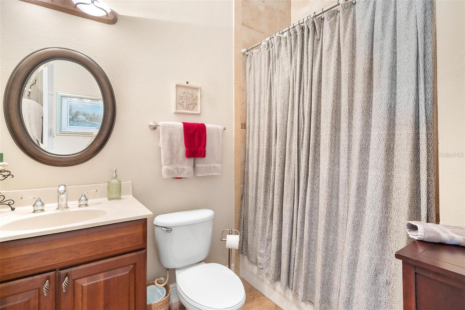 Image 33 of 64 For 3001 Isola Bella Boulevard