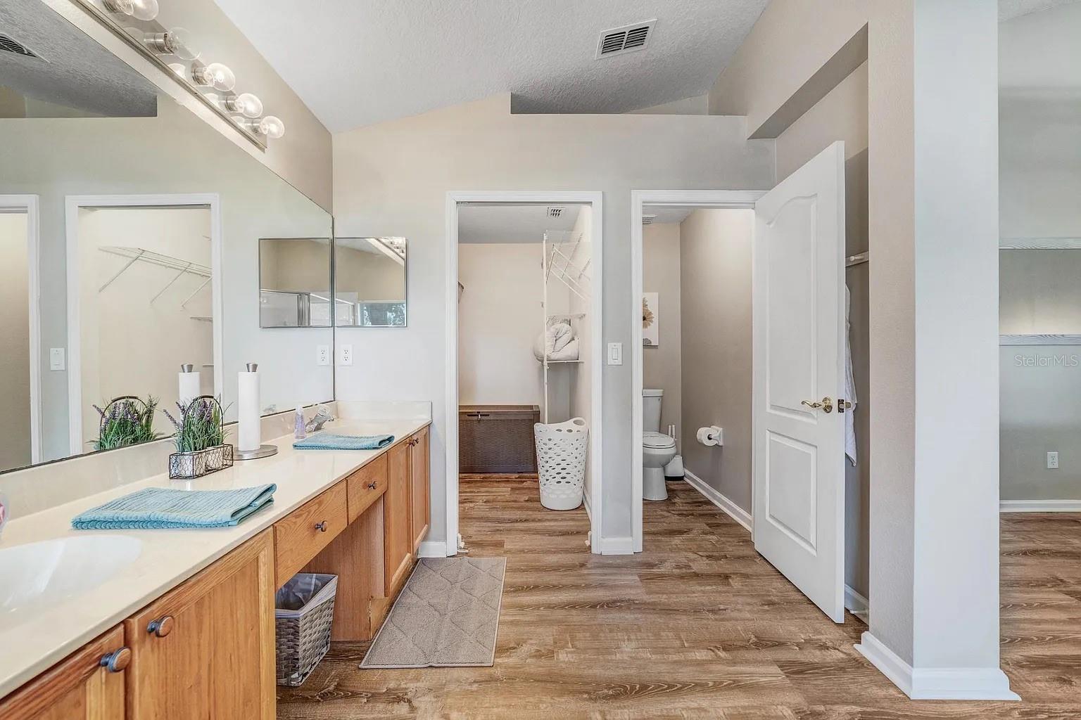 Image 9 of 23 For 15543 Bay Vista Drive