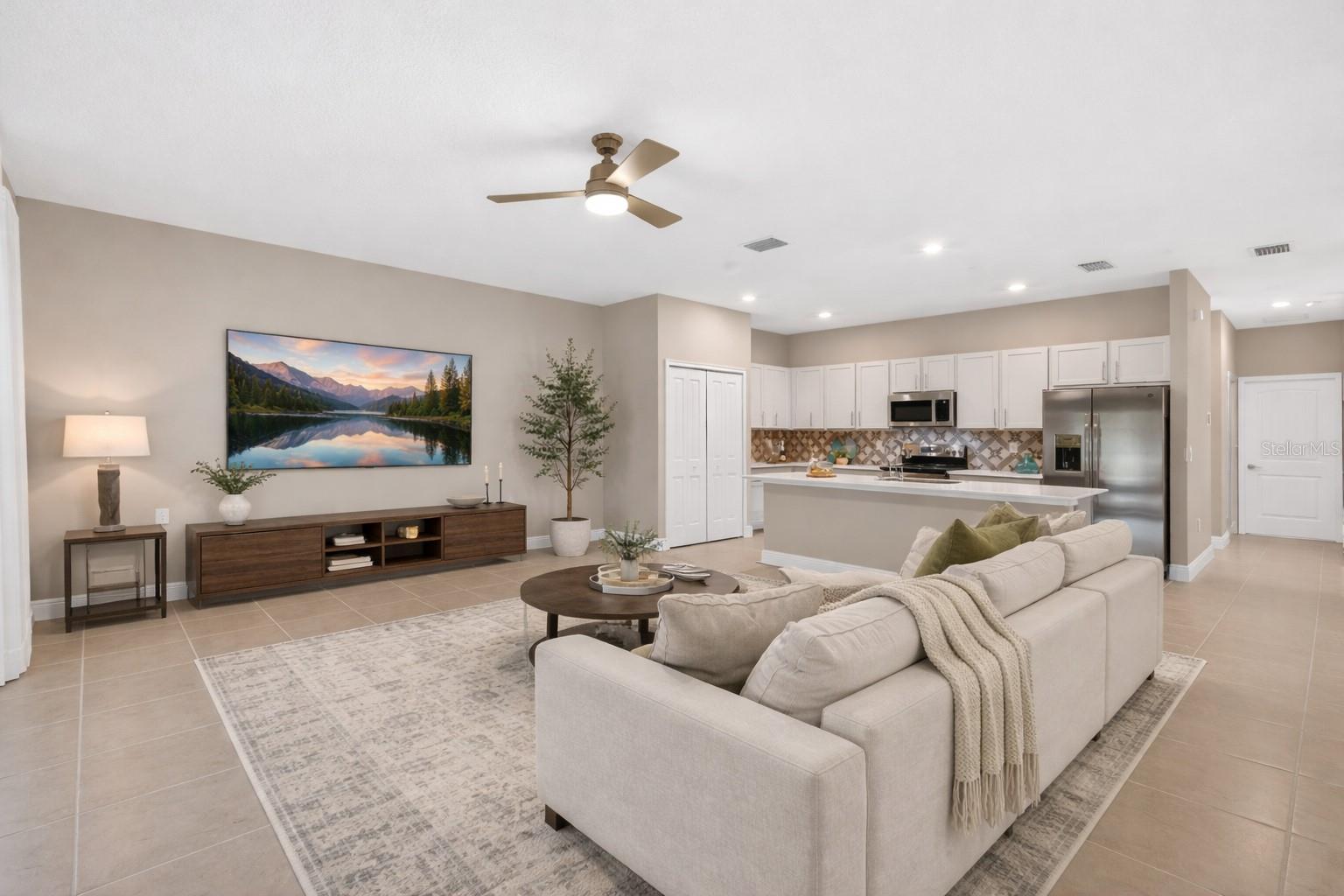 Image 17 of 34 For 27203 White Plains Way