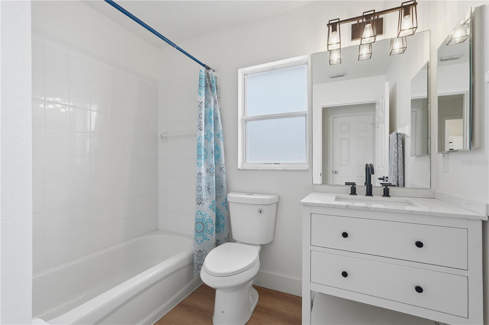 Image 14 of 21 For 36703 Sundance Drive