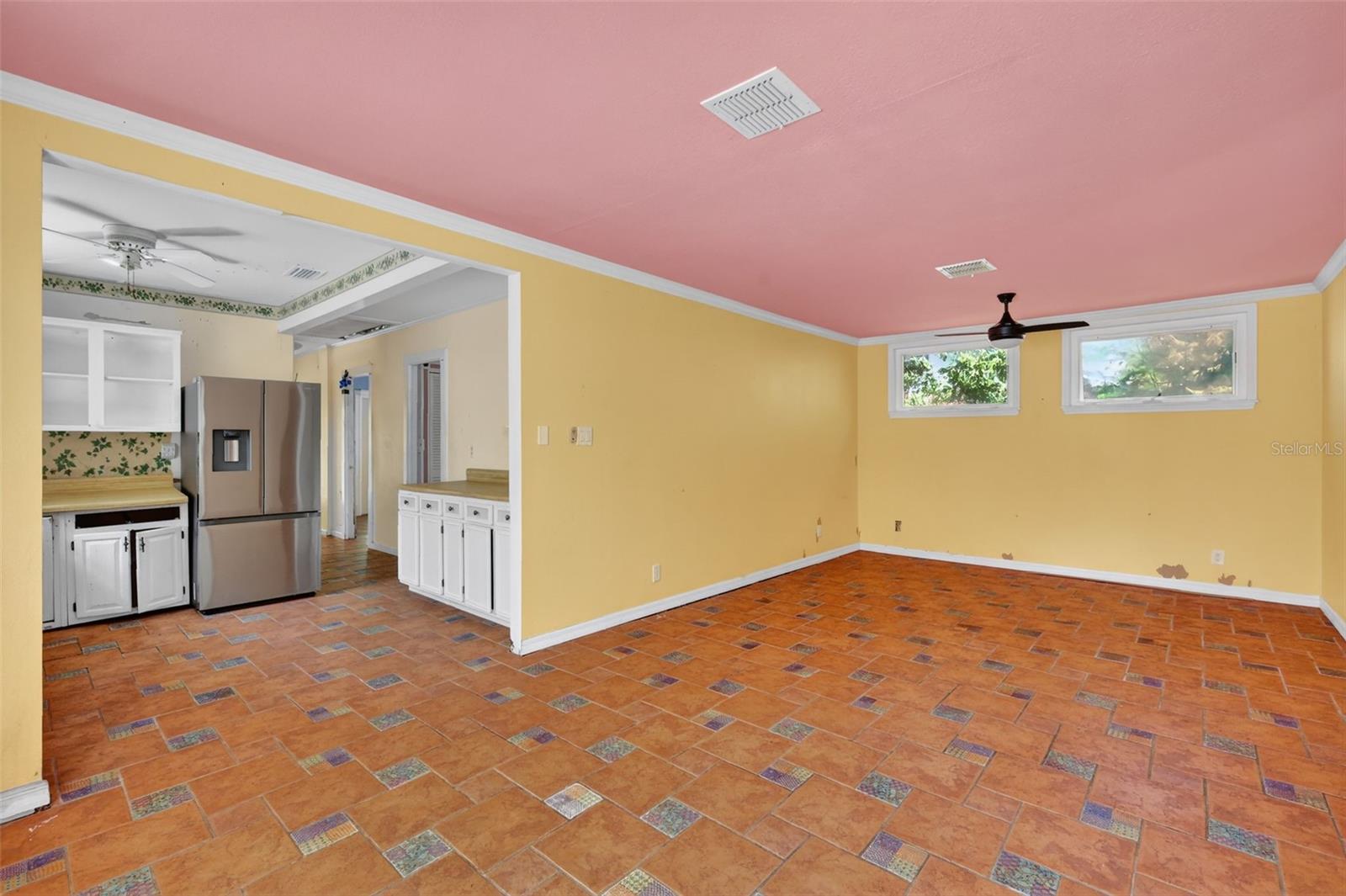 Image 10 of 31 For 339 Clayton Street