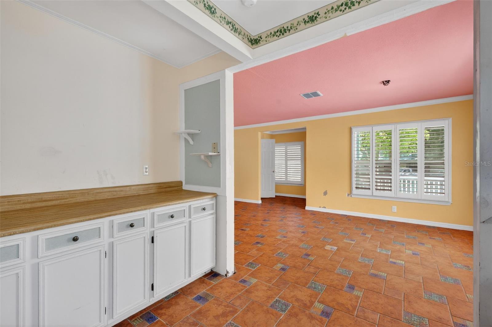 Image 13 of 31 For 339 Clayton Street