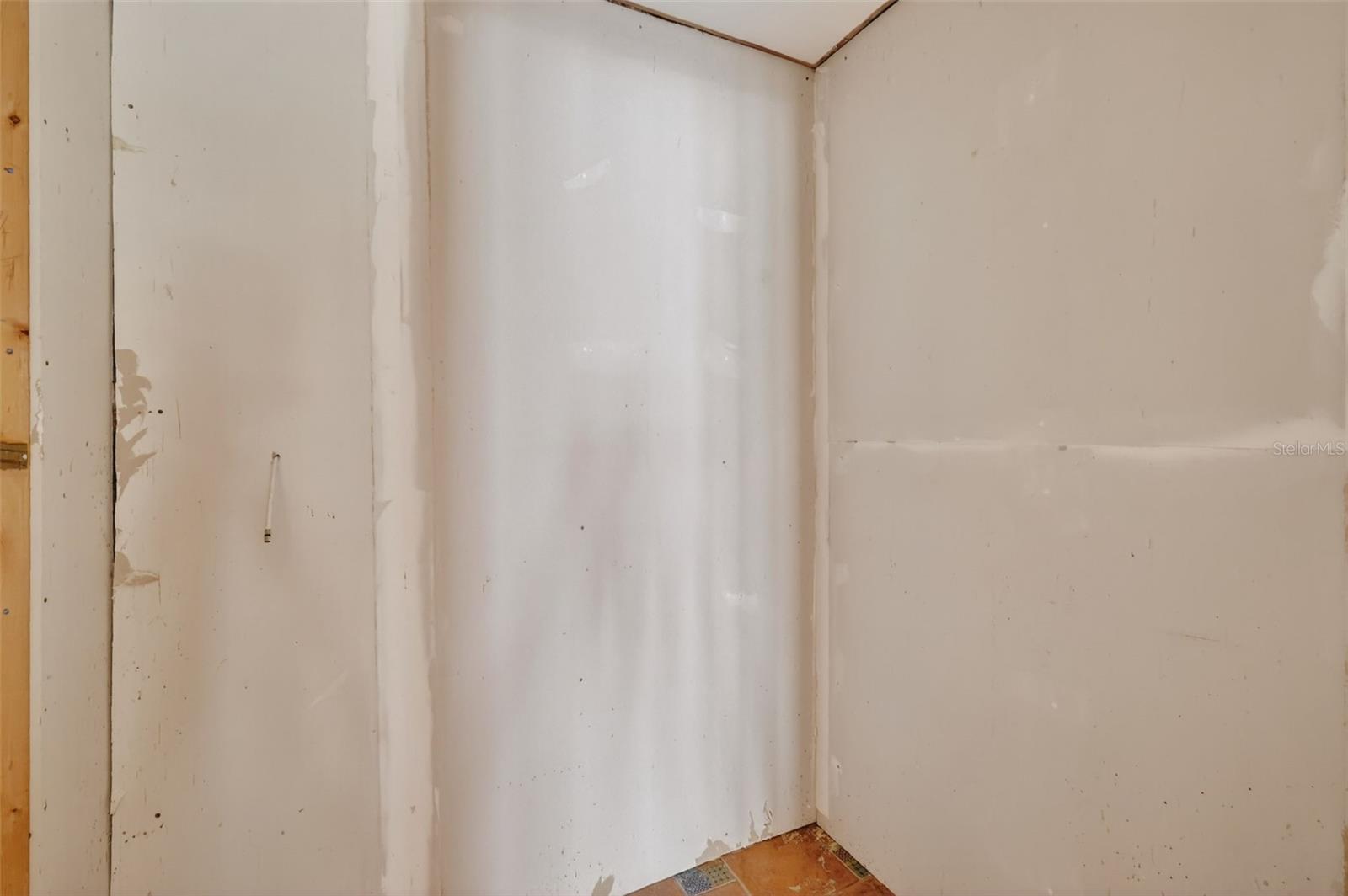 Image 20 of 31 For 339 Clayton Street