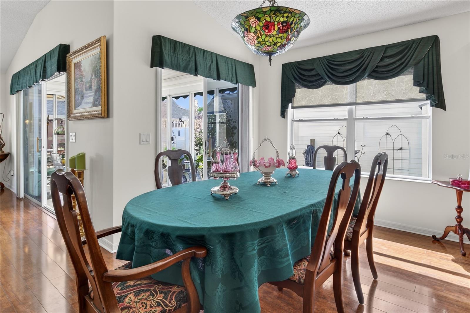 Image 11 of 53 For 1147 Elizabeth Court