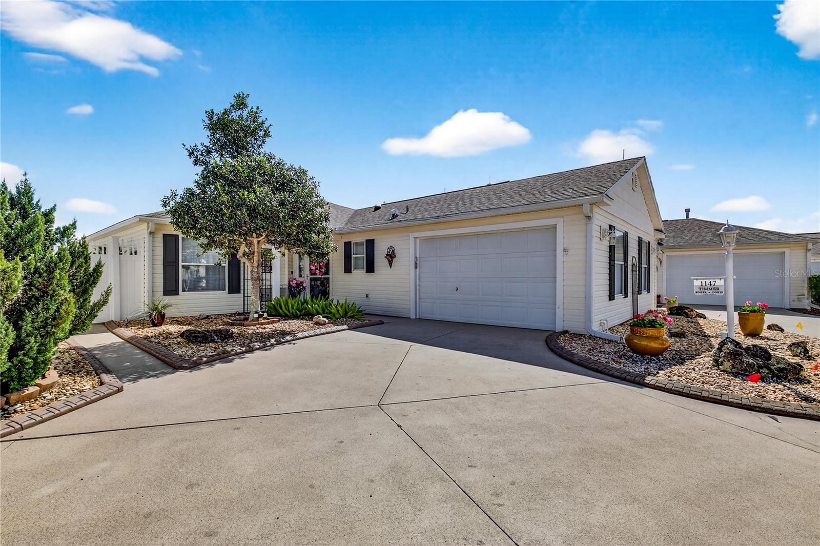 Image 2 of 53 For 1147 Elizabeth Court