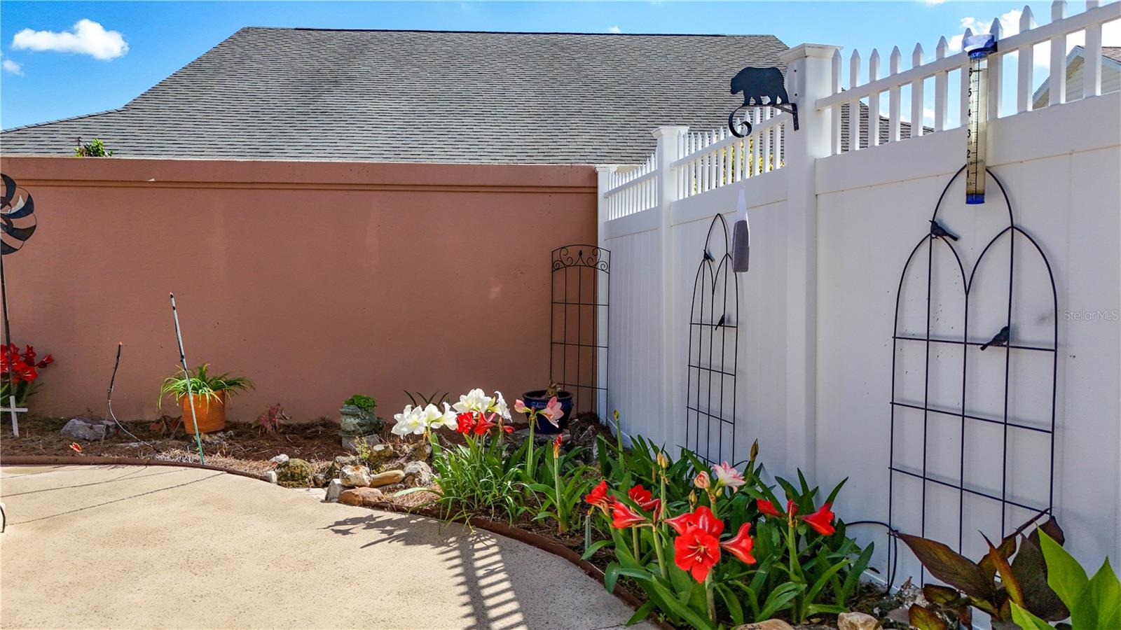 Image 41 of 53 For 1147 Elizabeth Court