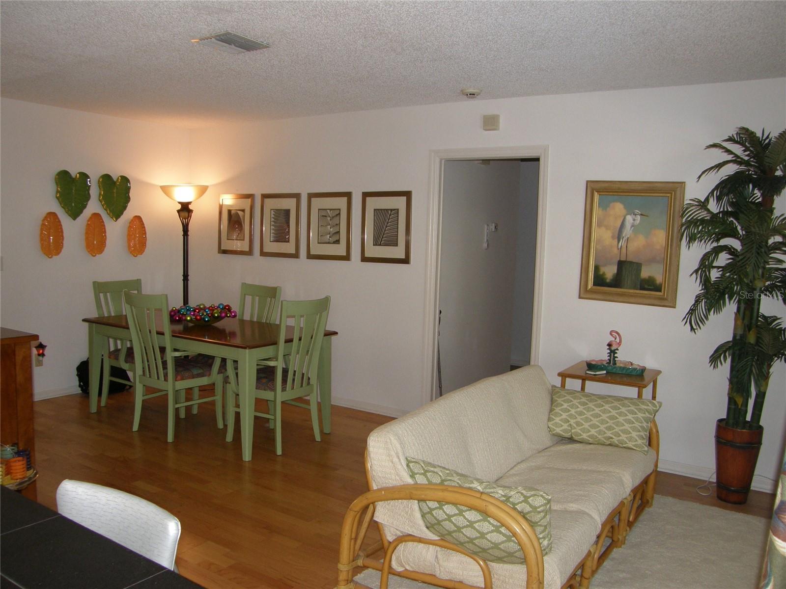 Image 11 of 48 For 1220 Country Club Road