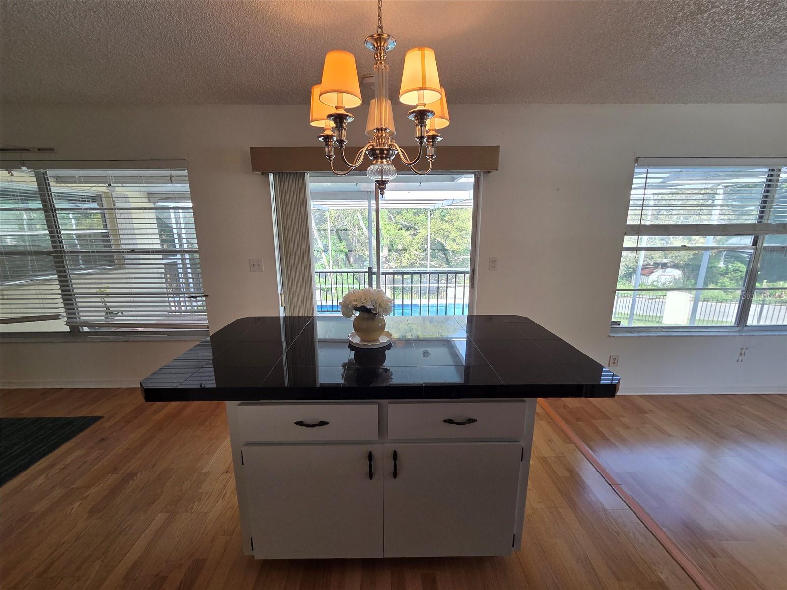 Image 14 of 48 For 1220 Country Club Road