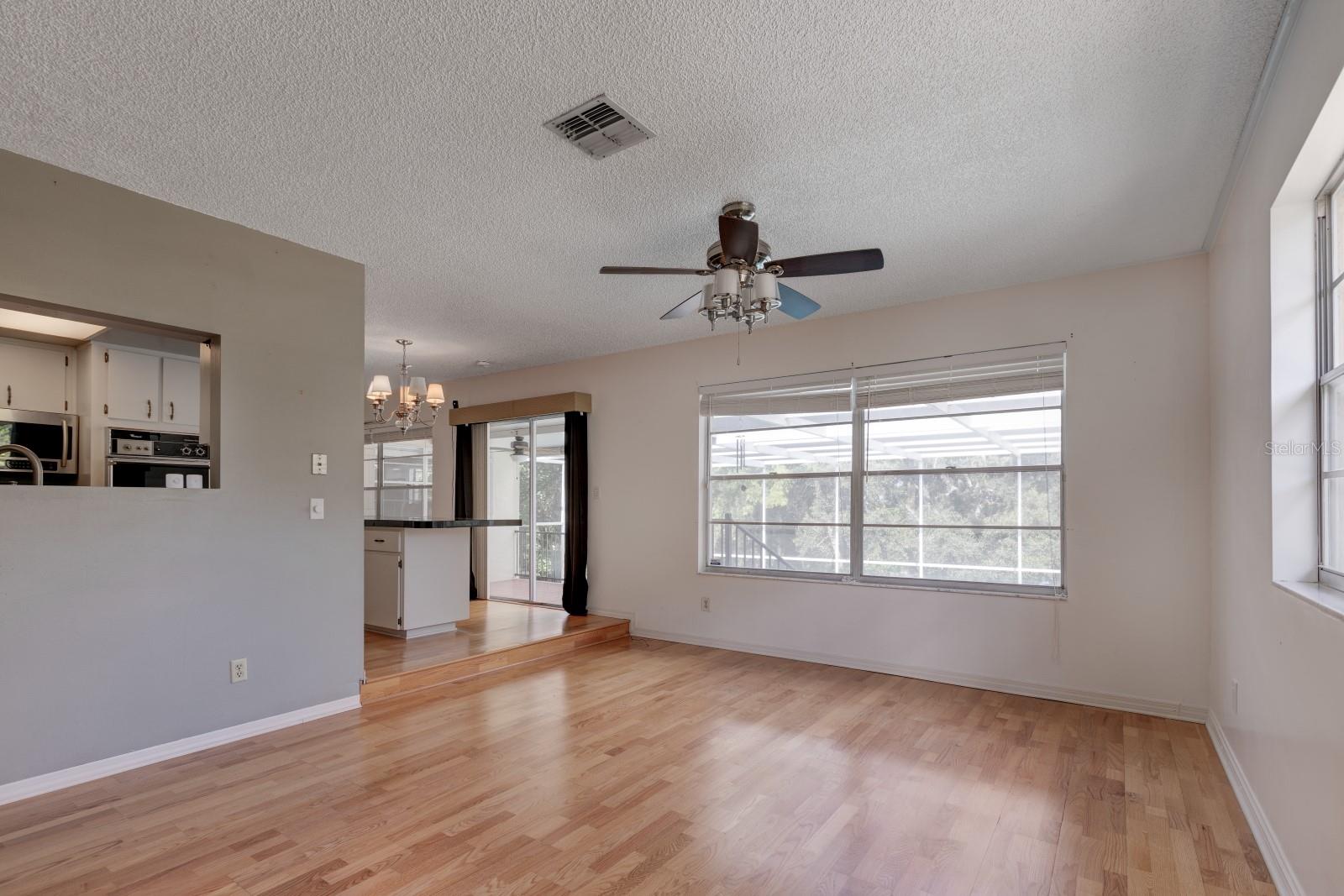 Image 15 of 48 For 1220 Country Club Road