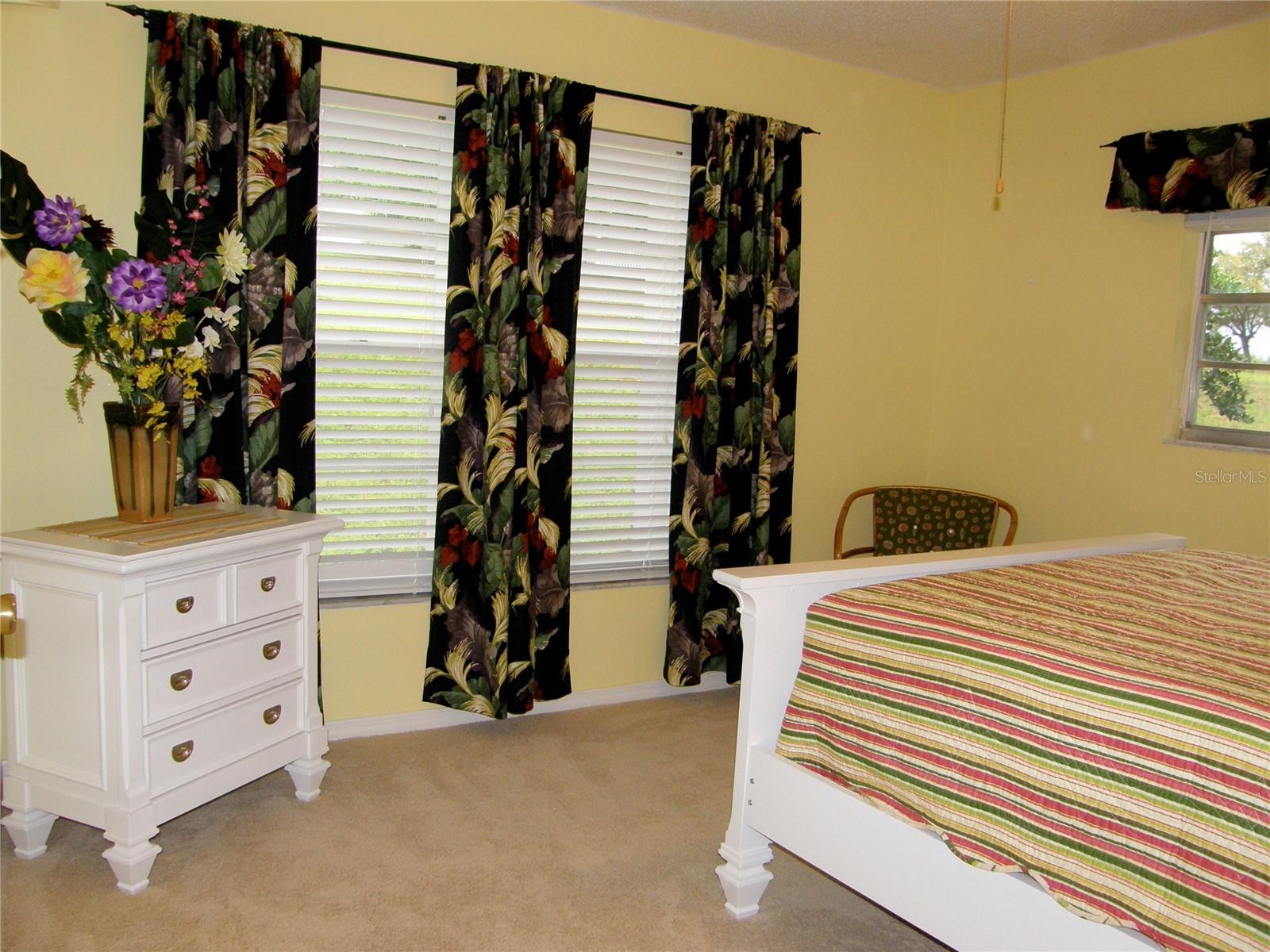 Image 28 of 48 For 1220 Country Club Road