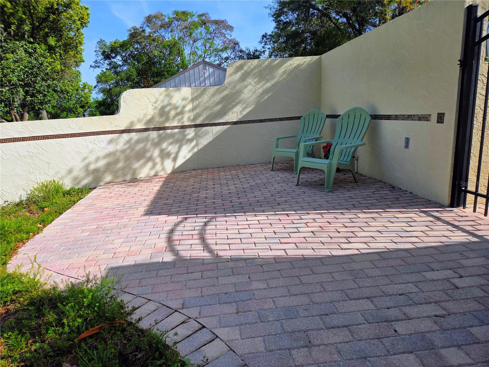 Image 41 of 48 For 1220 Country Club Road