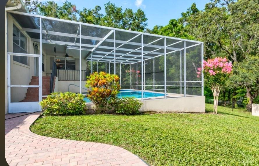 Image 7 of 48 For 1220 Country Club Road