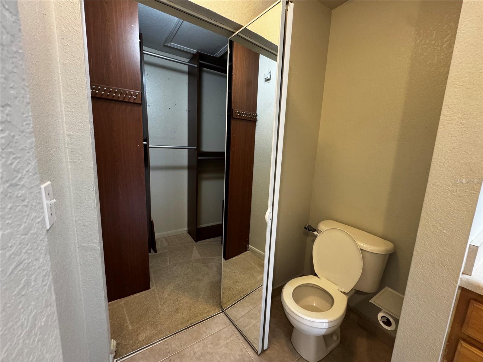 Image 16 of 30 For 9141 Lee Vista Boulevard 307