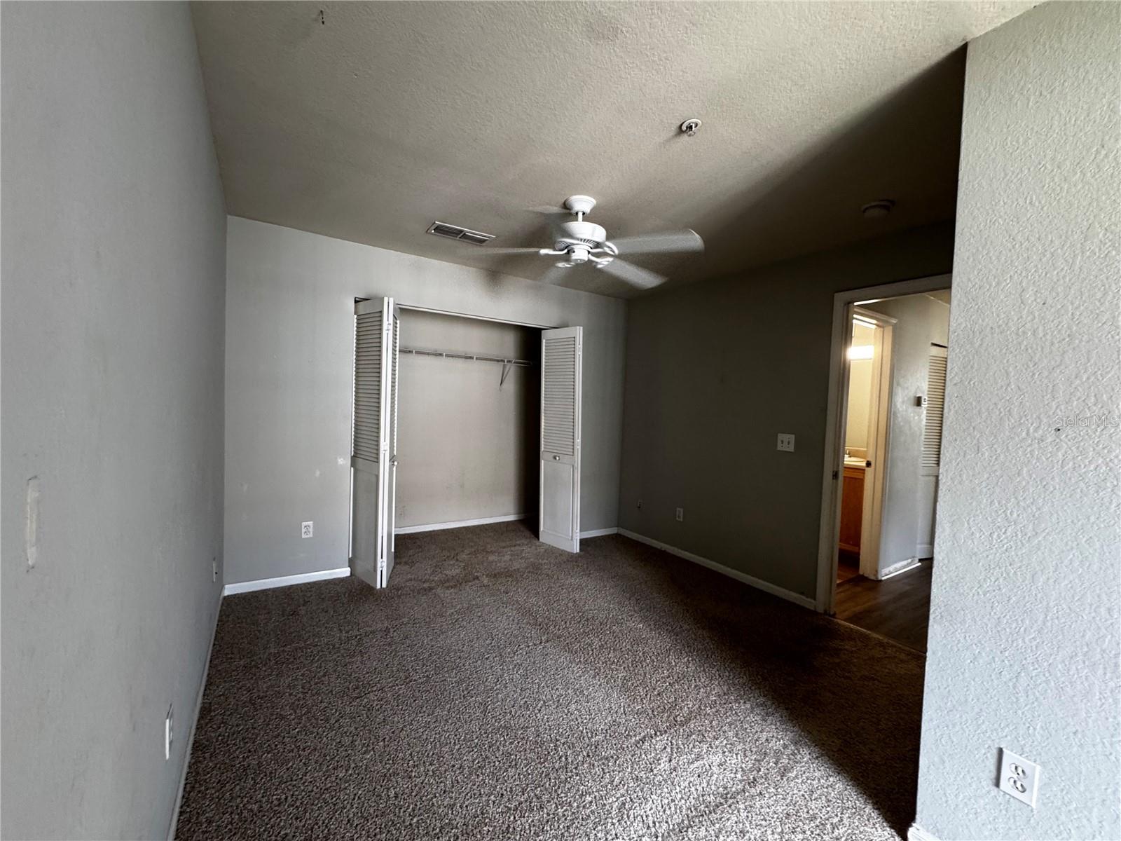 Image 22 of 30 For 9141 Lee Vista Boulevard 307