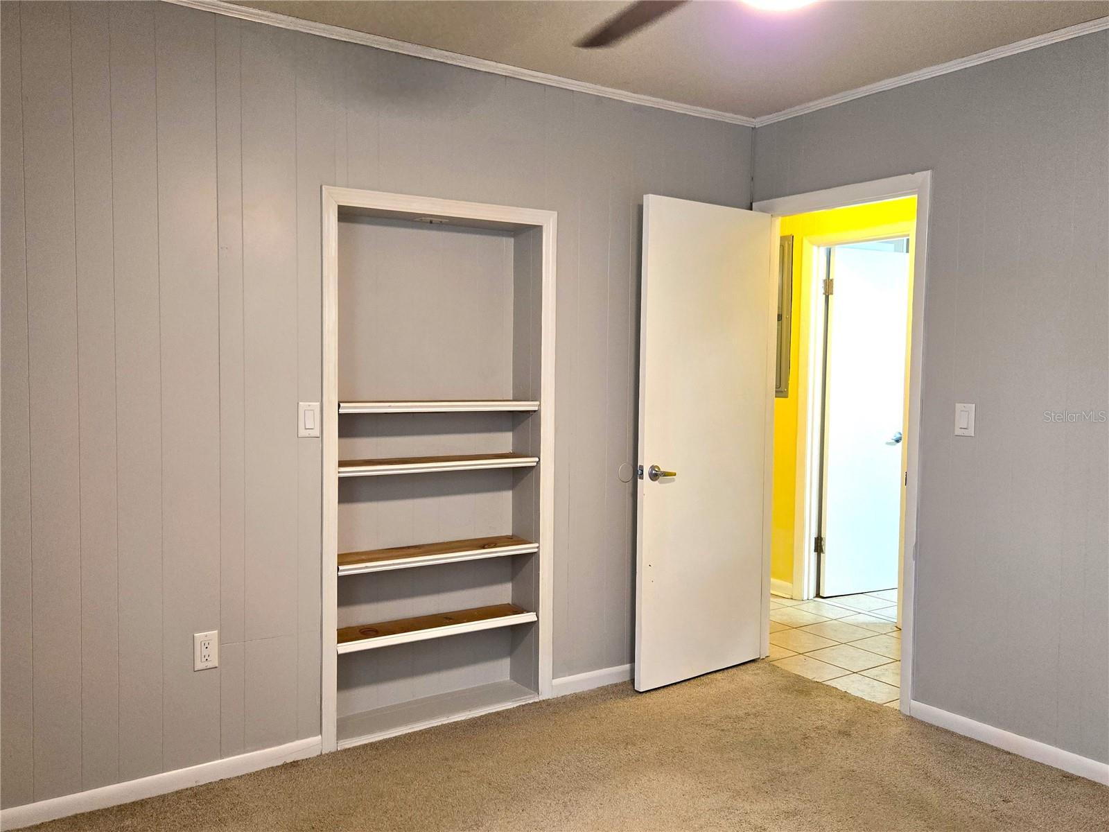 Image 14 of 21 For 506 Gottsche Avenue