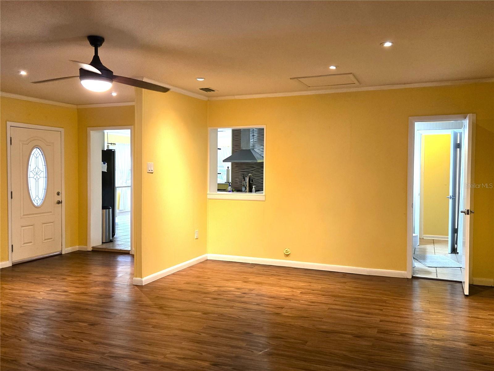 Image 5 of 21 For 506 Gottsche Avenue