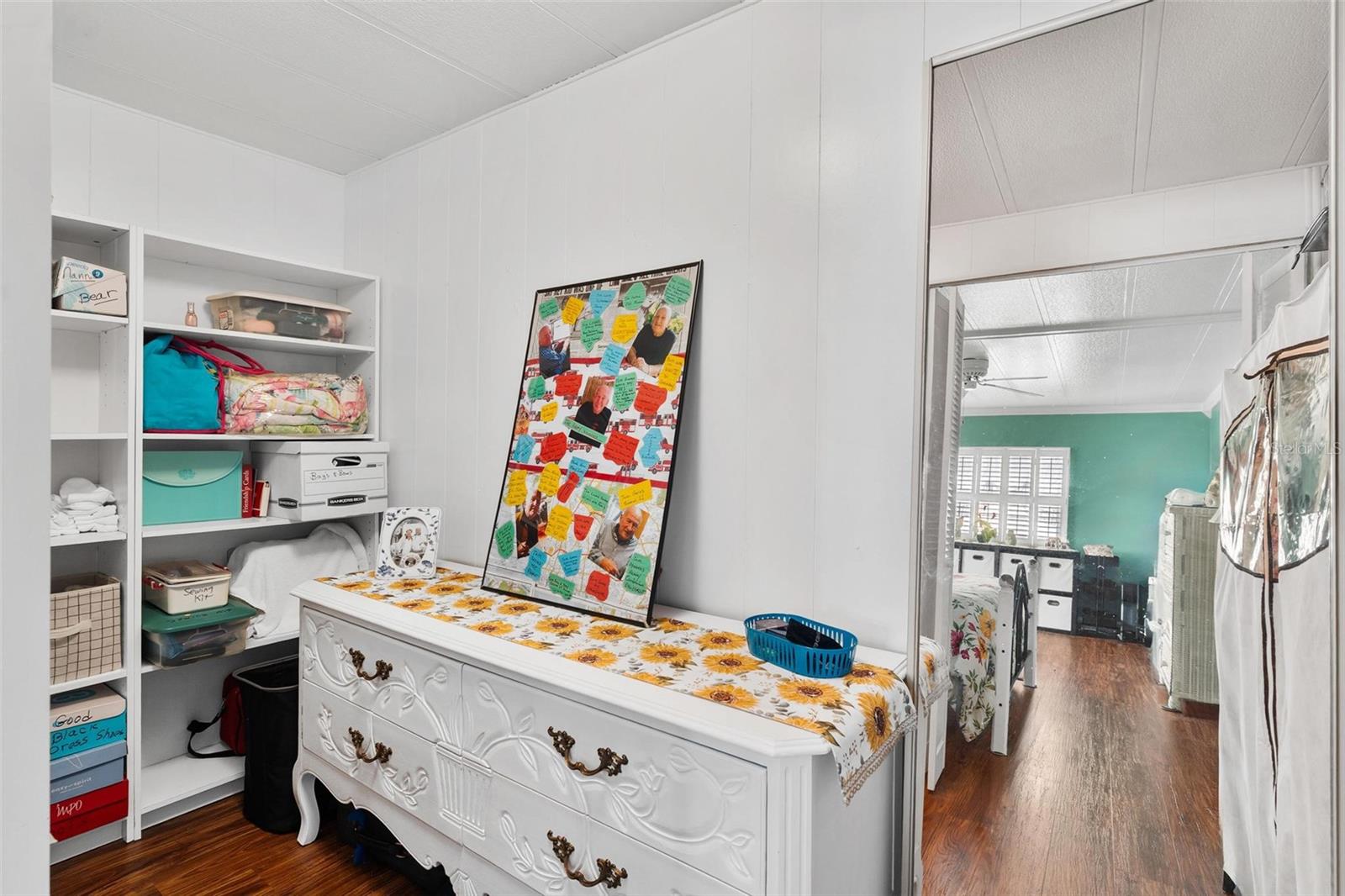 Image 27 of 47 For 2470 Karen Drive