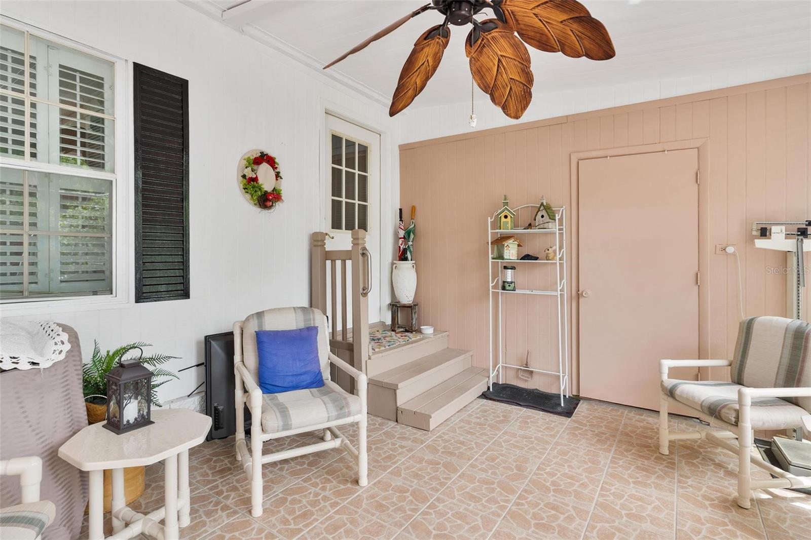 Image 28 of 47 For 2470 Karen Drive