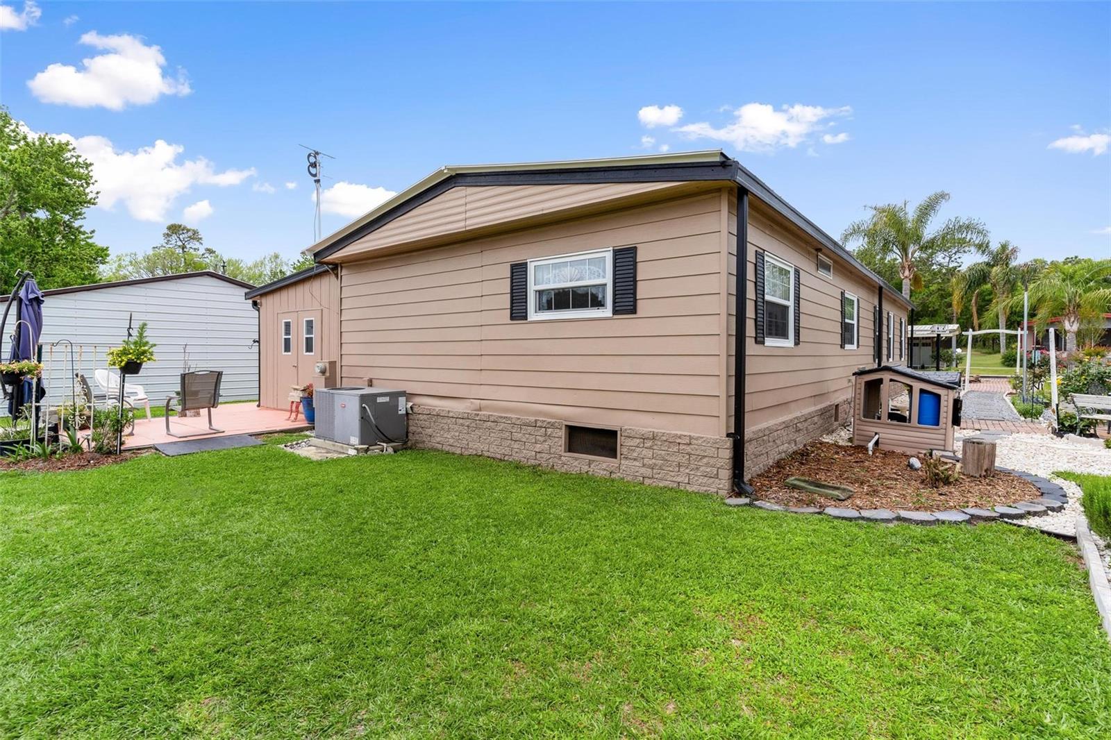 Image 37 of 47 For 2470 Karen Drive