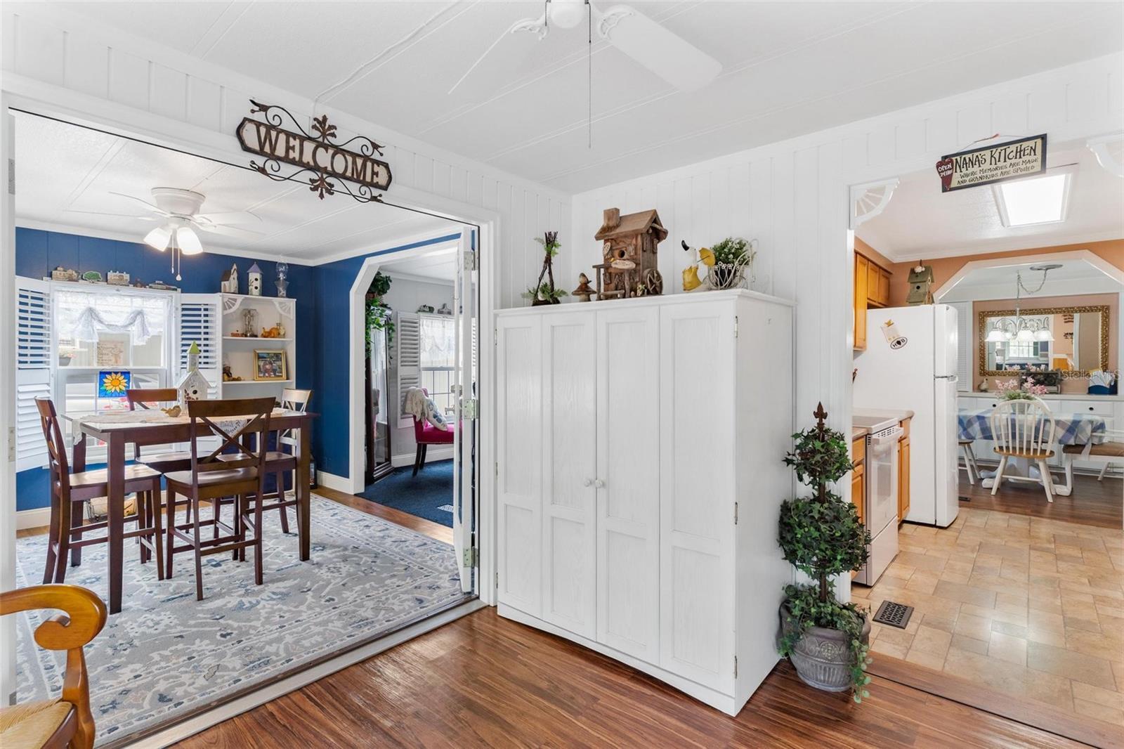 Image 5 of 47 For 2470 Karen Drive