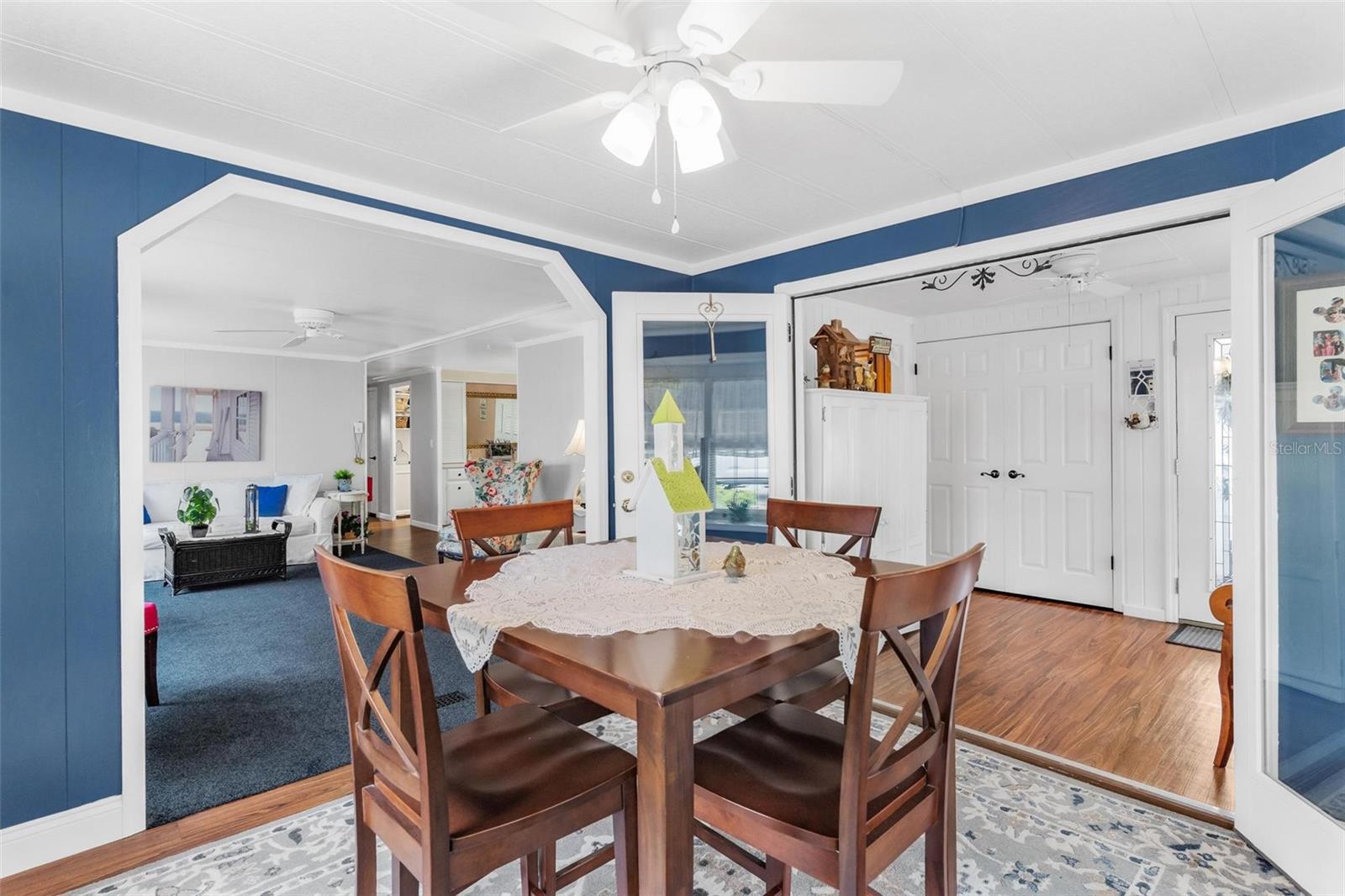 Image 7 of 47 For 2470 Karen Drive