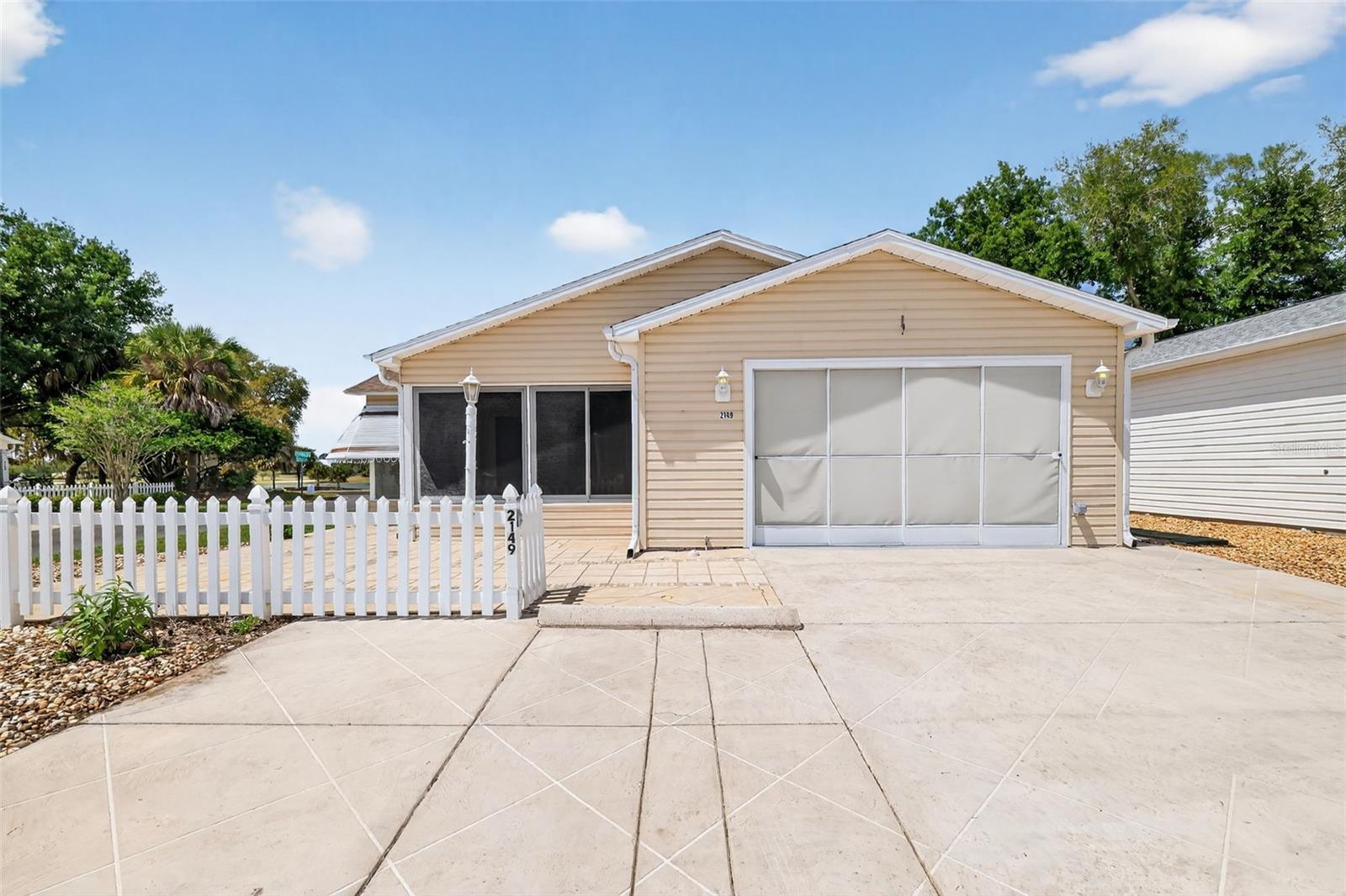 Image 27 of 40 For 2149 Escobar Avenue