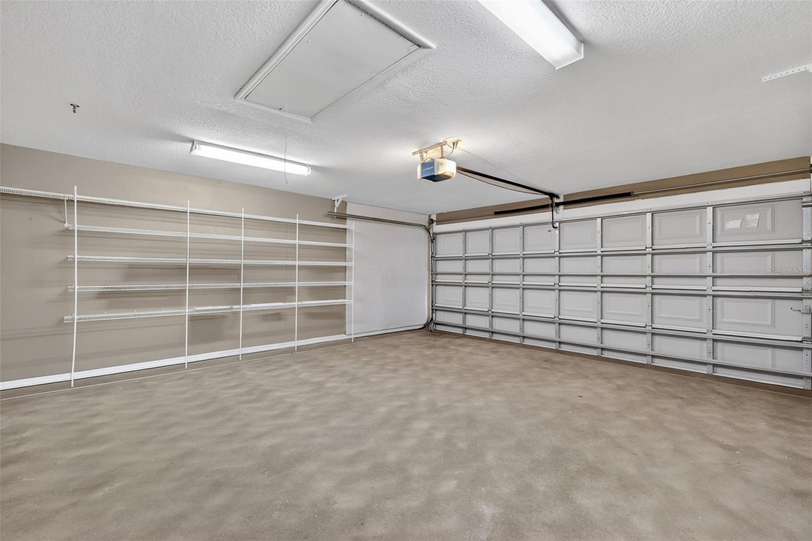 Image 21 of 33 For 11637 Lake Drive